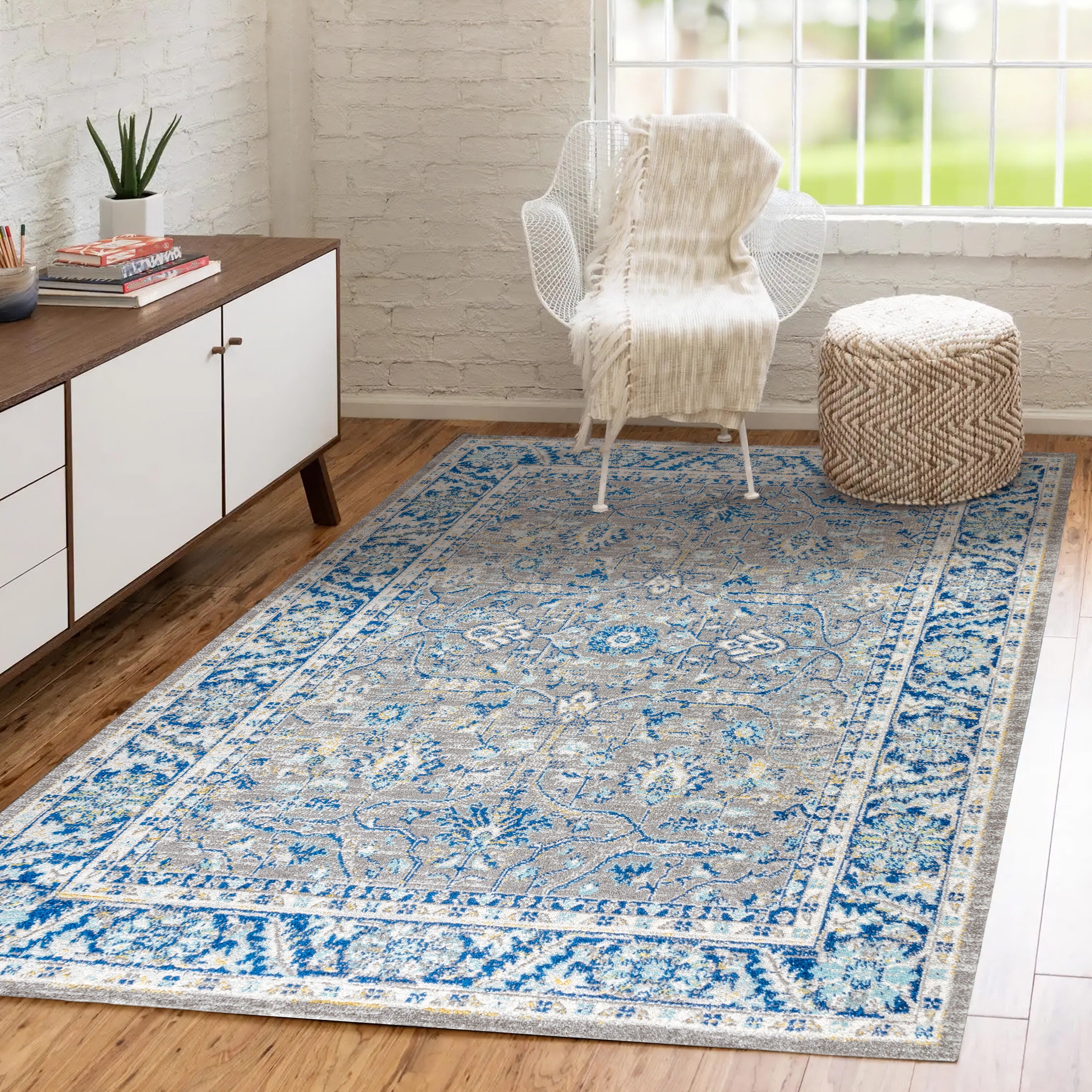 Jonathan Y 3' x 5' Floral Area Rug, Gray, large