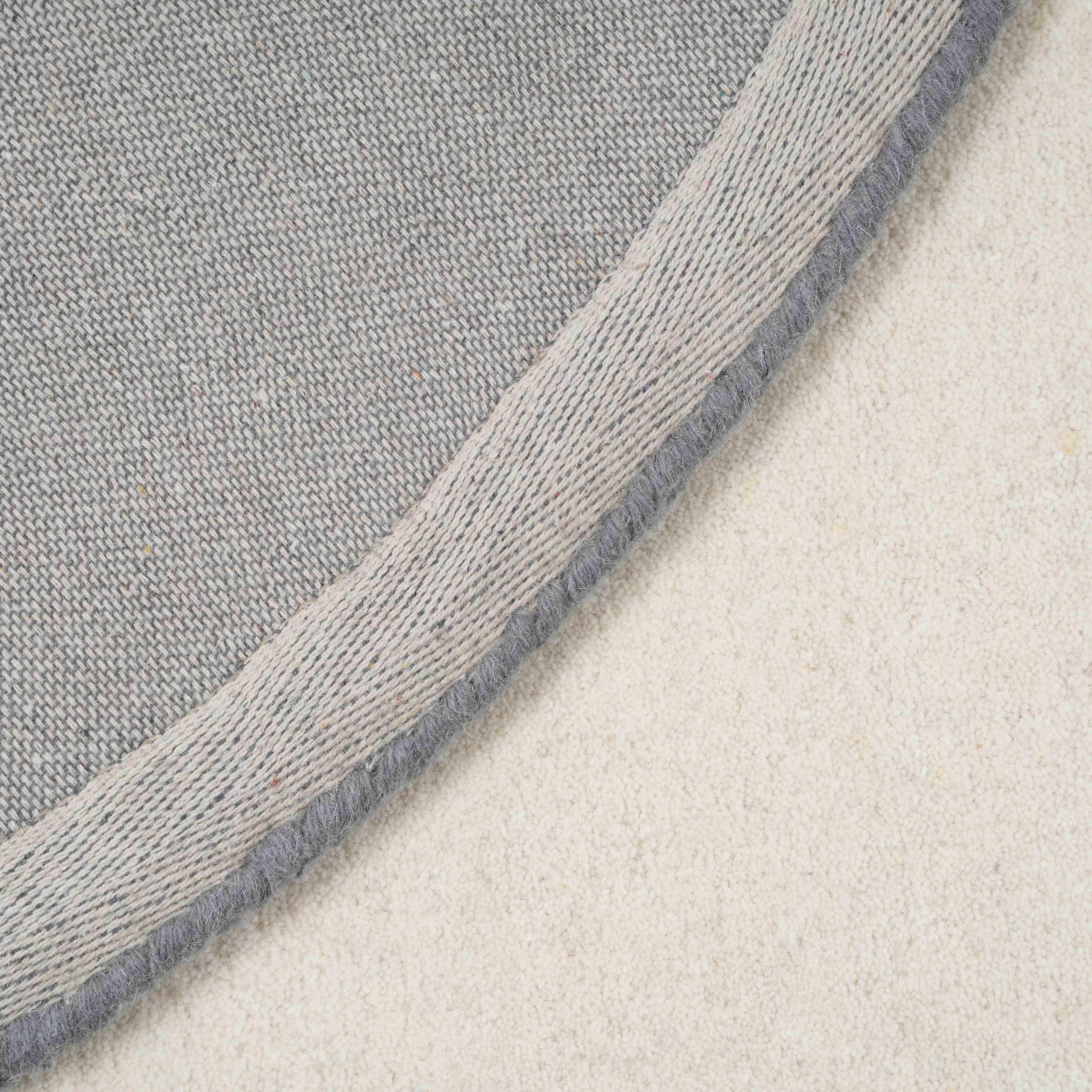 Swatch color Gray 