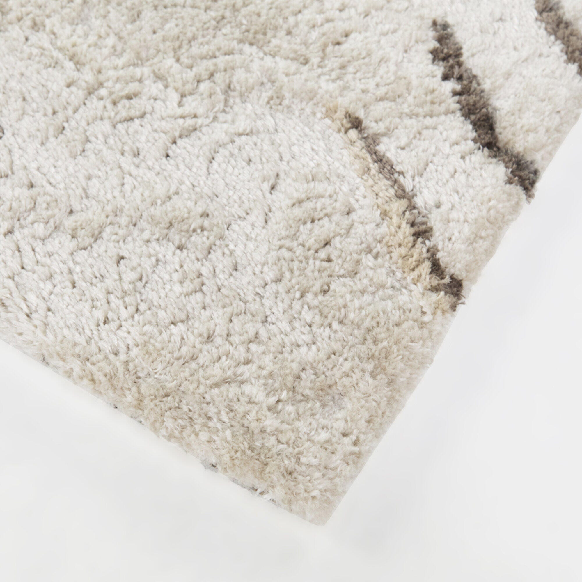 Balta Rugs Evander 5' 3" x 7' Area Rug, Cream, large