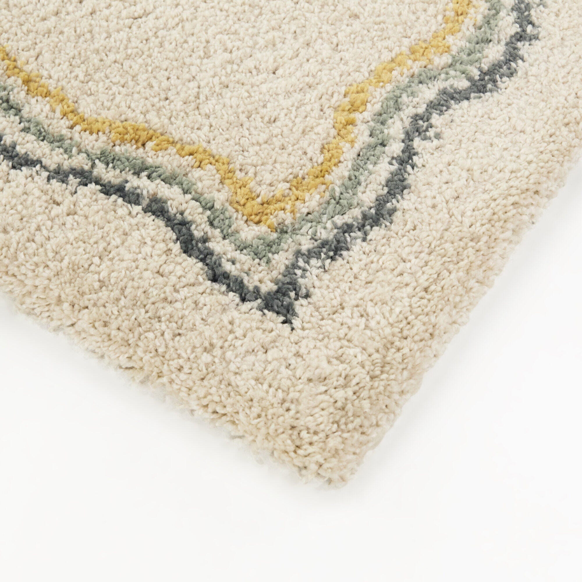 Balta Rugs Scallop 5' 3" x 7' Bordered Area Rug, Cream, large