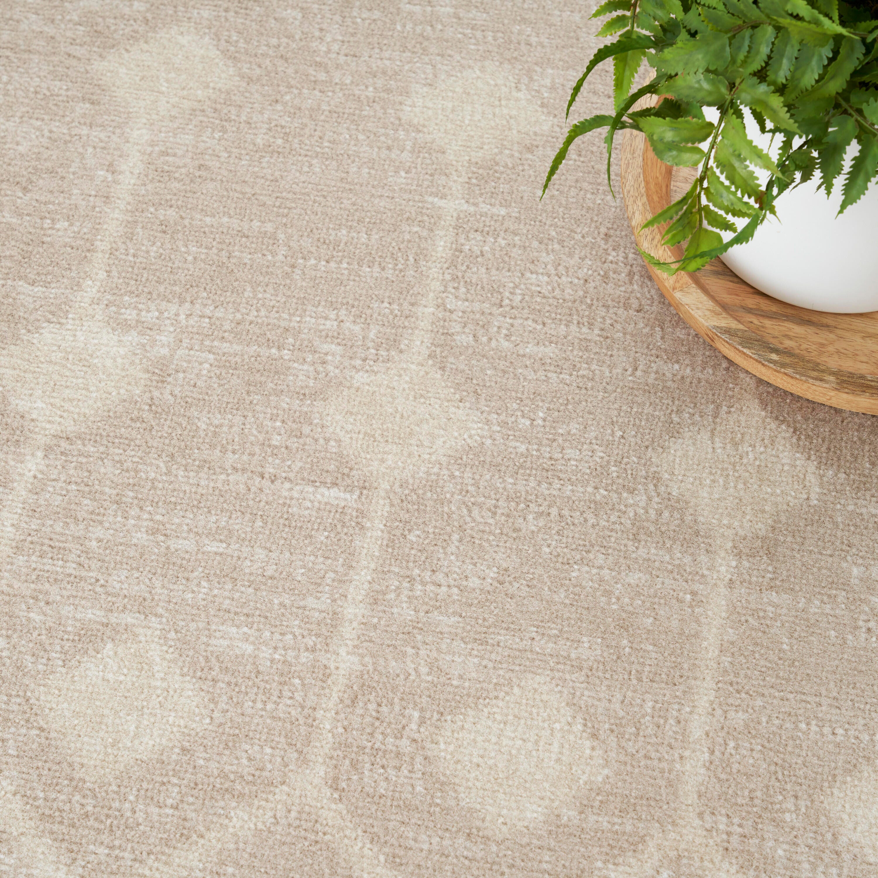 Nourison Home Grafix 4' Round Geometric Area Rug, Beige, large