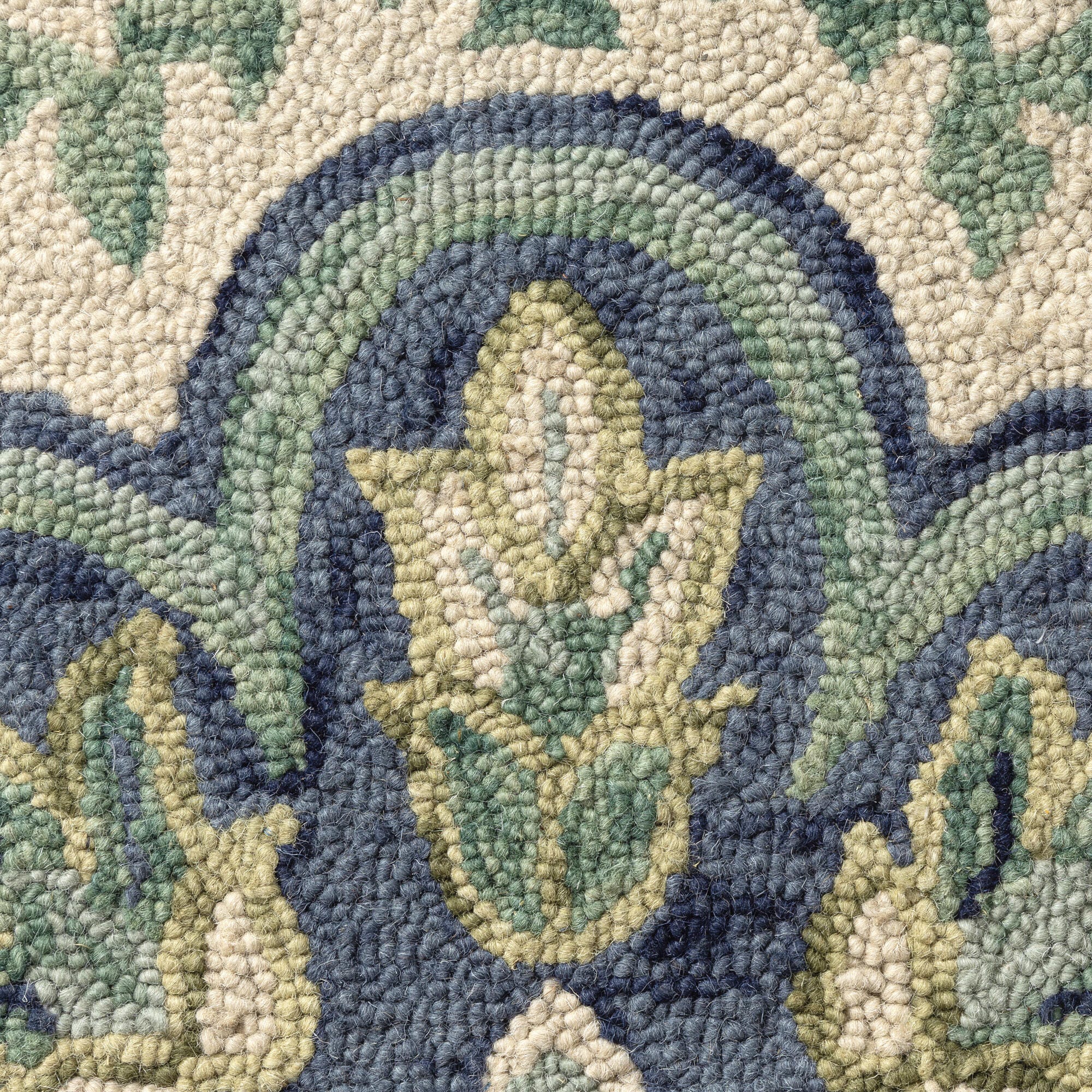 LR Home 2'3" x 3'10" Area Rug, , swatch