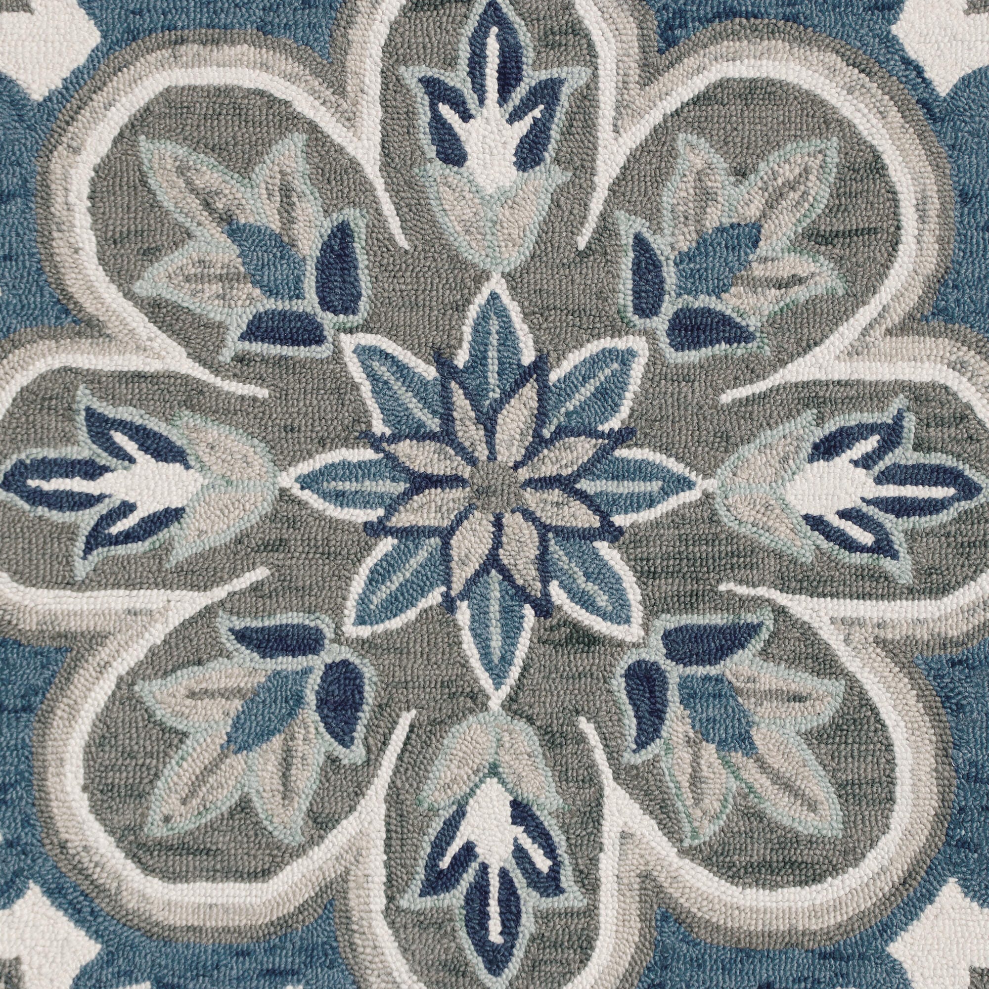 Swatch color Ivory/Light Blue , product with this swatch is currently selected