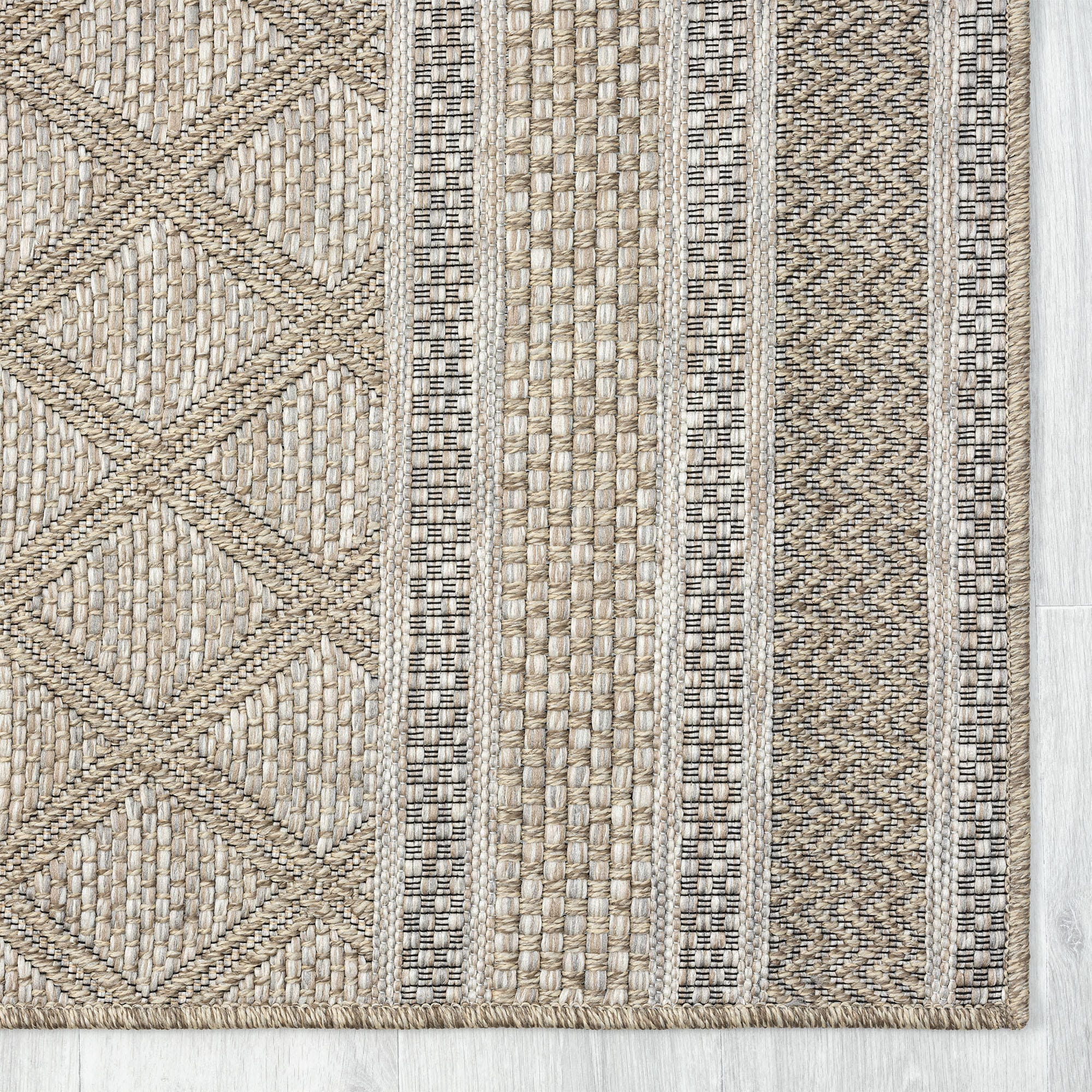 LR Home Dune 2' x 3' Area Rug, , large