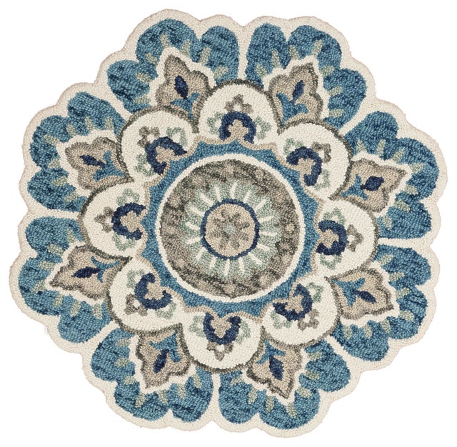 LR Home Meadow 5' x 5' Area Rug