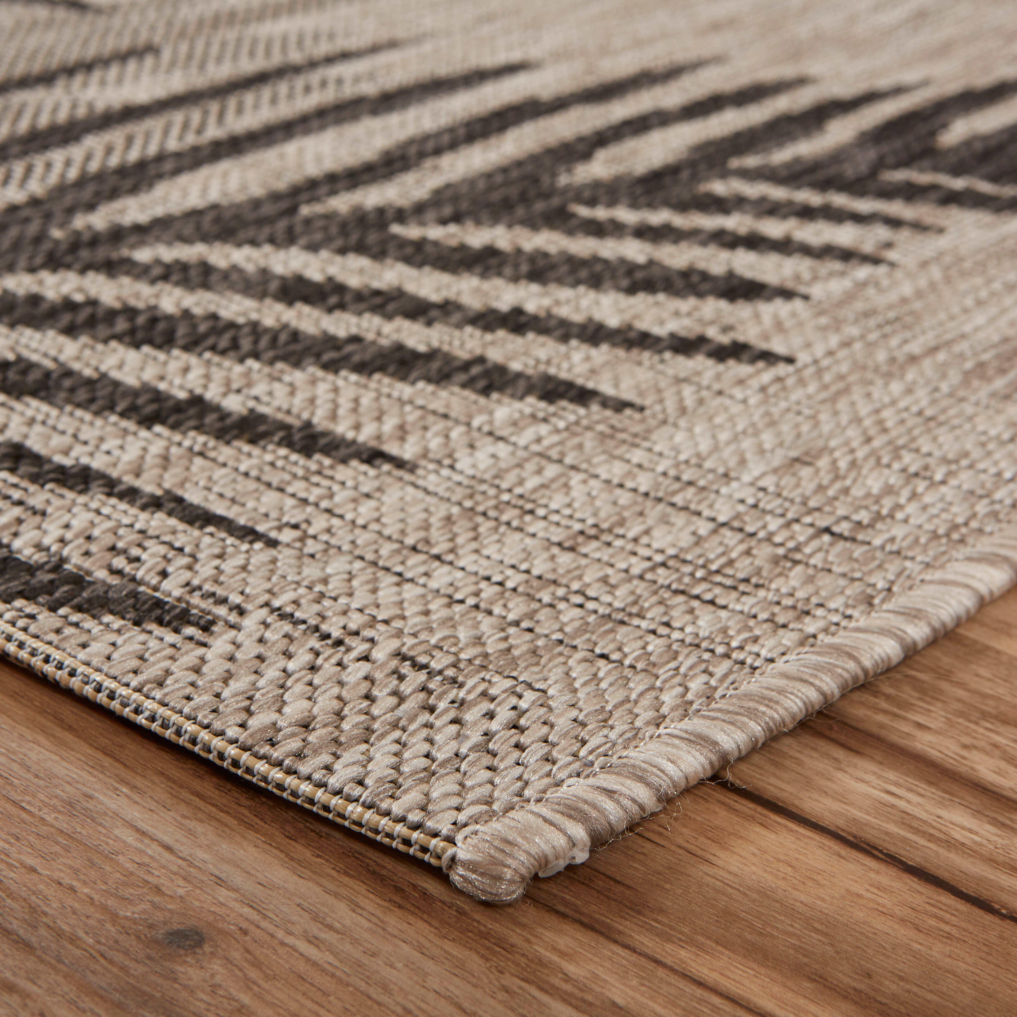 LR Home Botanical Pattern 5' x 7' Area Rug, Black, large