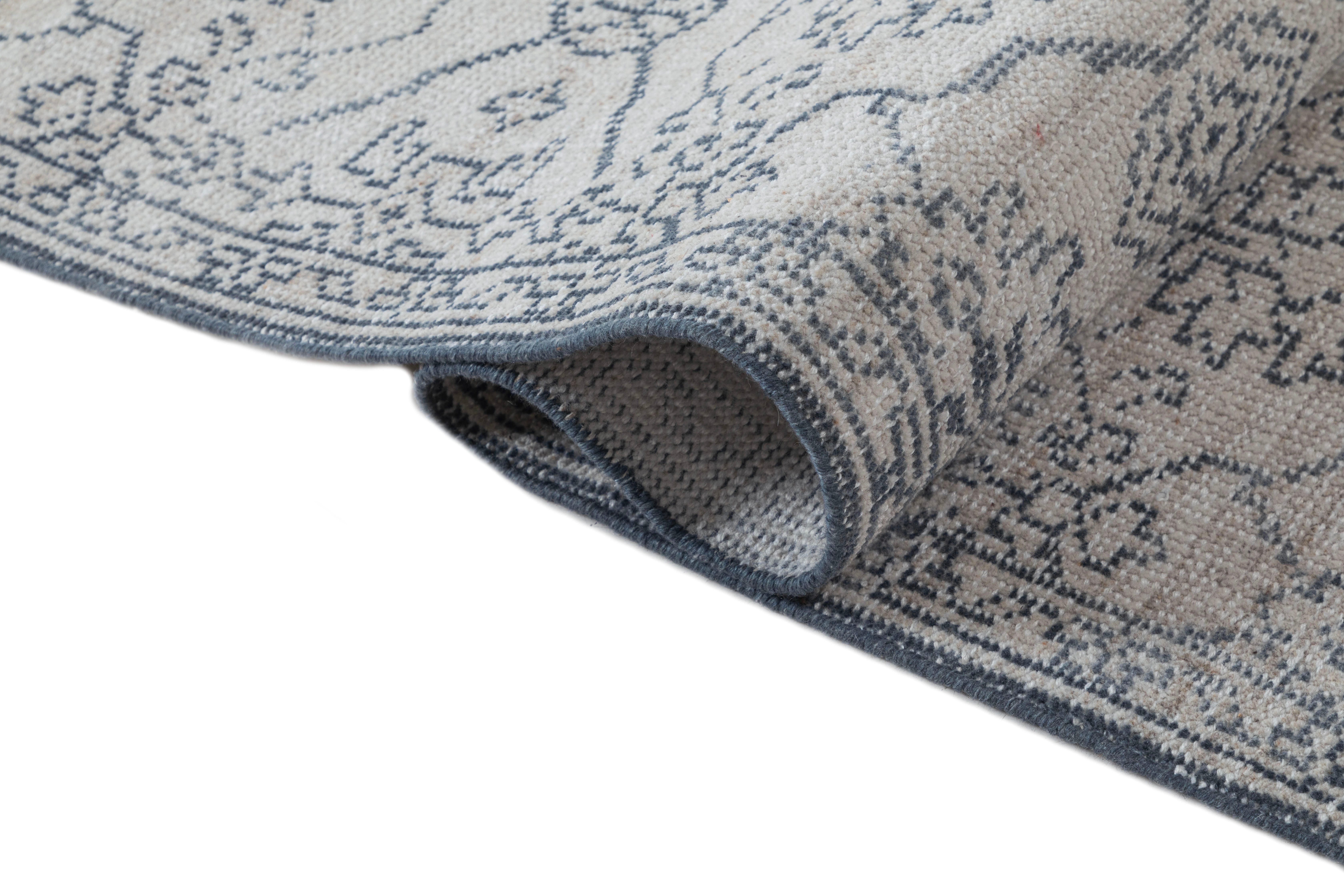 Terra by Obeetee Hadley 5'1" x 8' Area Rug, Blue/White, large