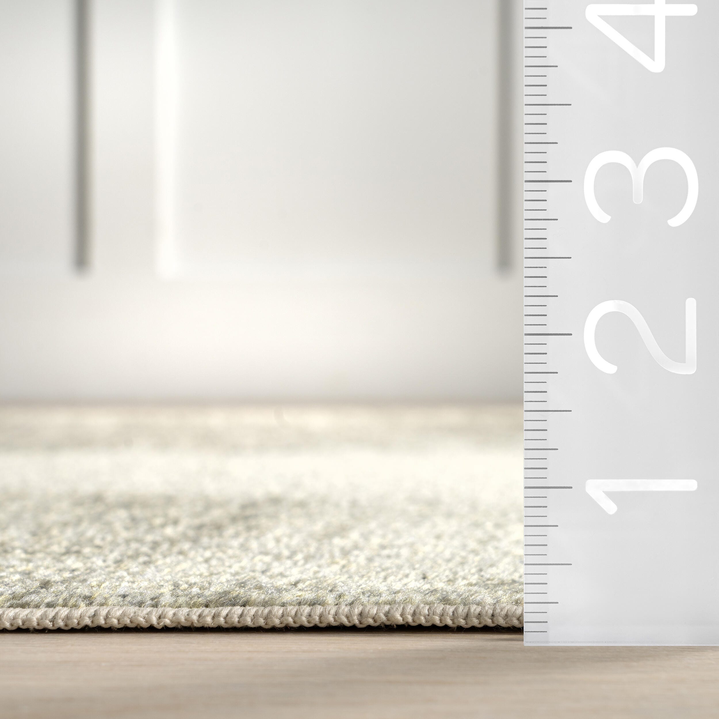 nuLOOM Argelia 4' x 6' Accent Rug, Sage Green, large