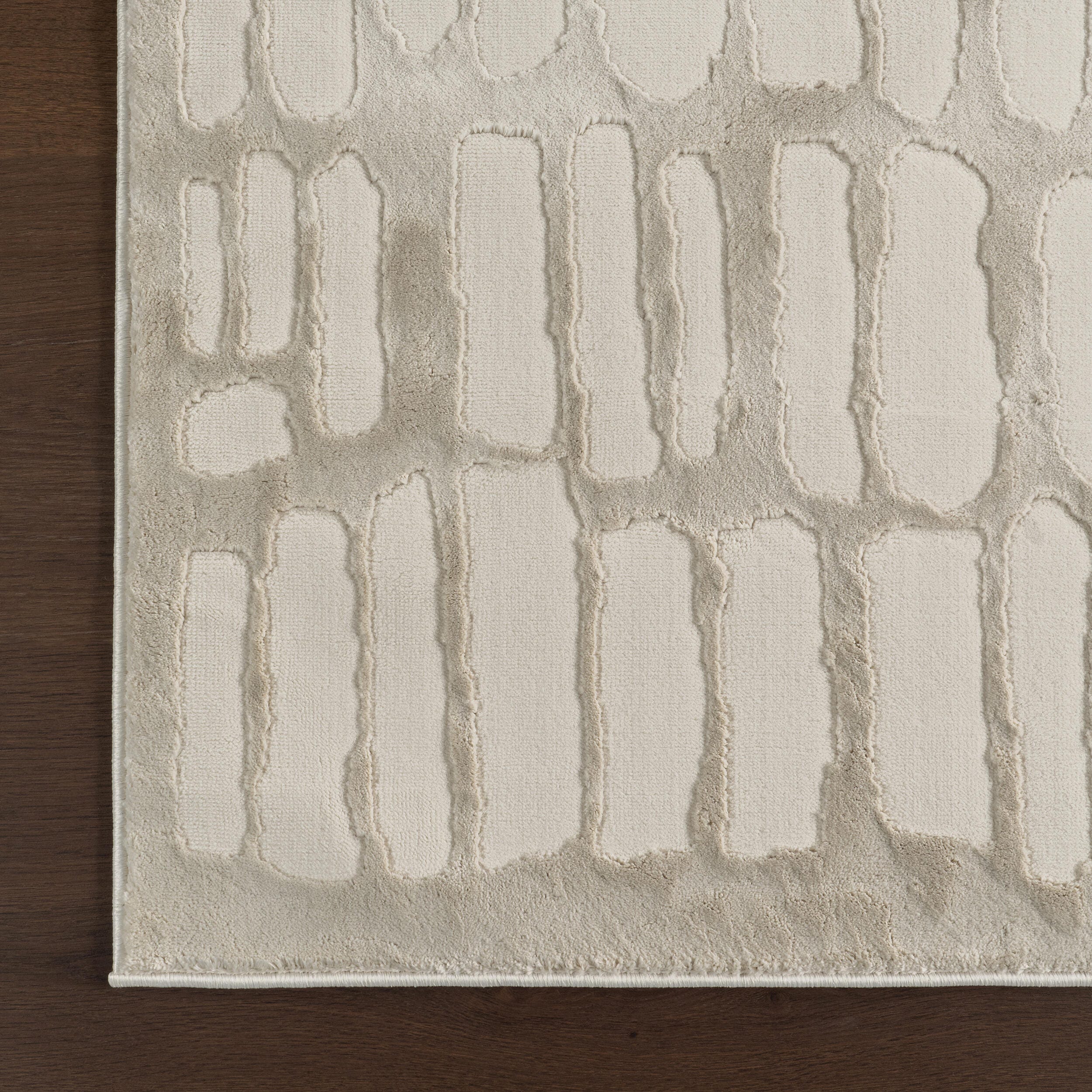 nuLOOM Belen 4' x 6' Accent Rug, Cream, large