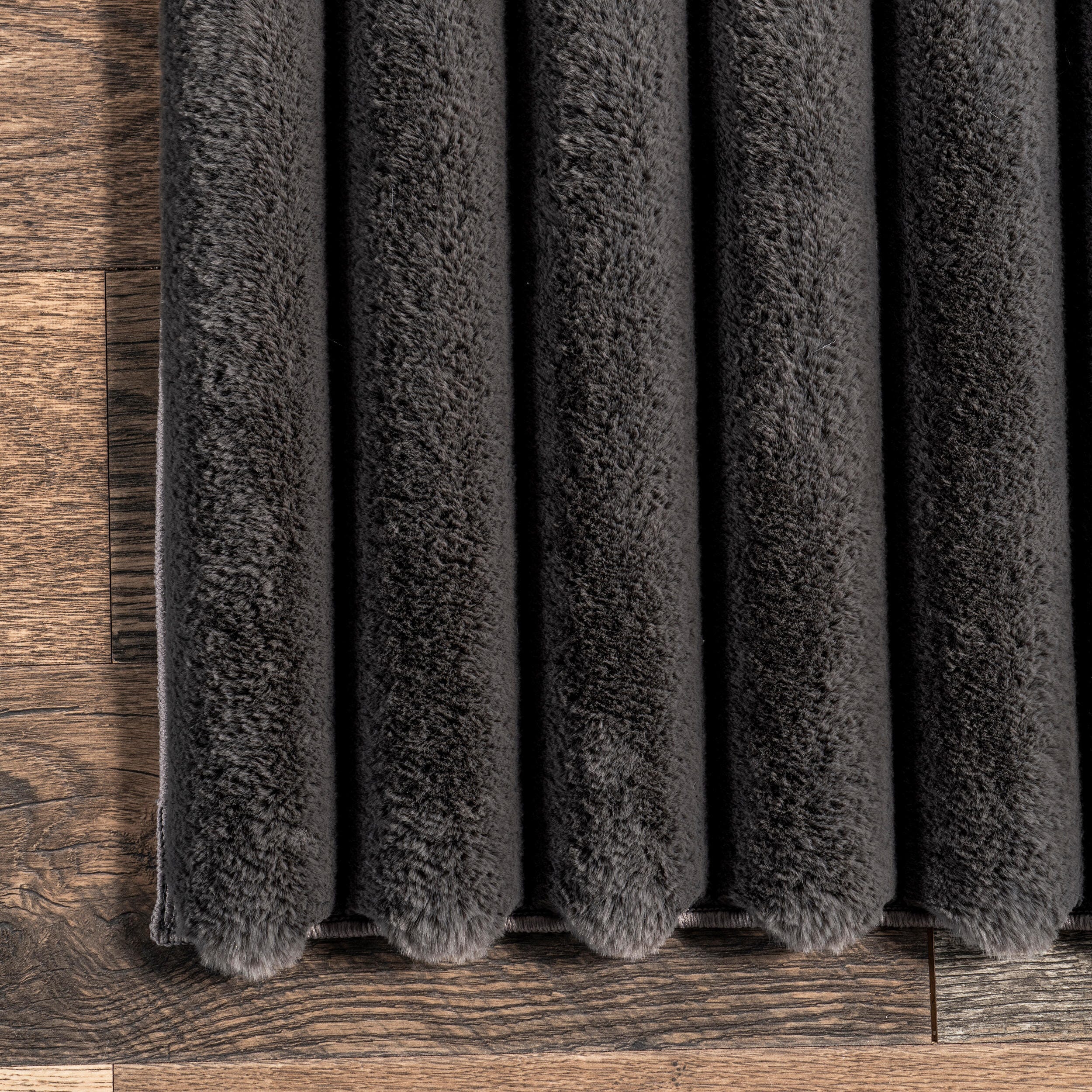 nuLOOM Kai 3' x 8' Runner Rug, Charcoal, large
