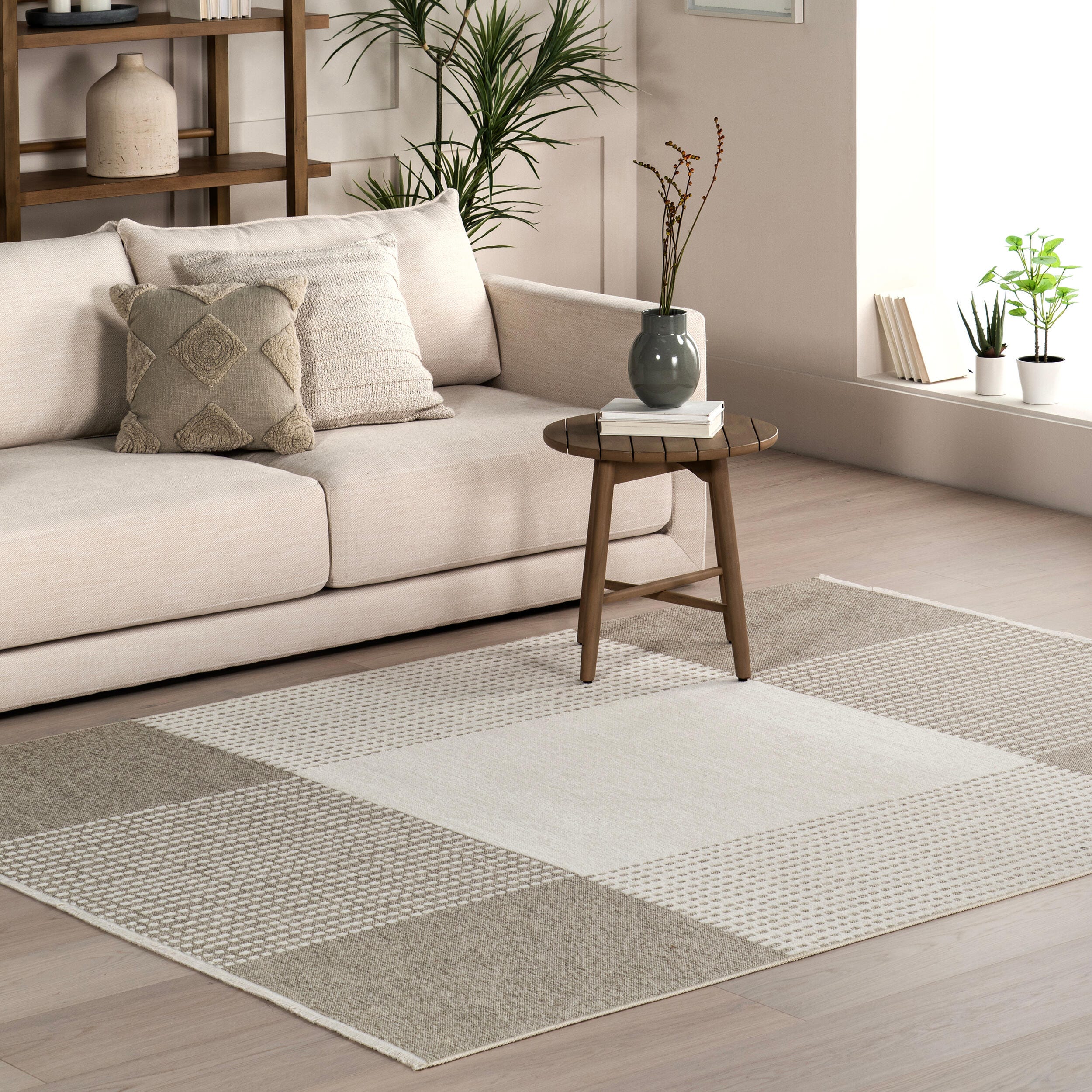 nuLOOM Kirby 5' x 8' Area Rug, Cream, rollover