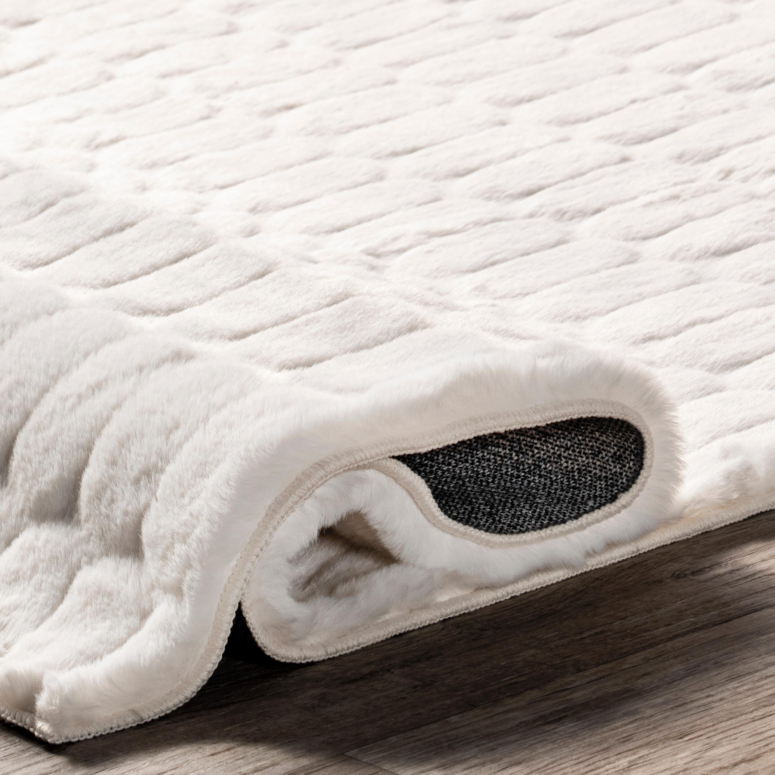 nuLOOM Nia 5' x 8' Oval Area Rug, White, large