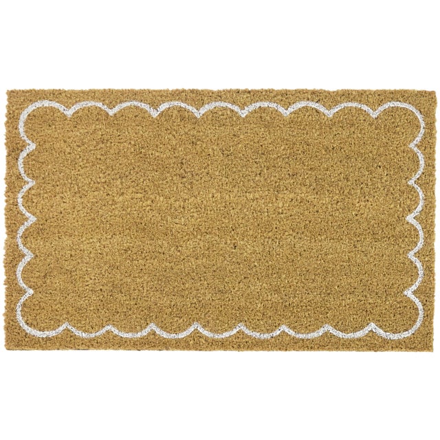 Balta Scallop Border 18" x 30" Doormat, White