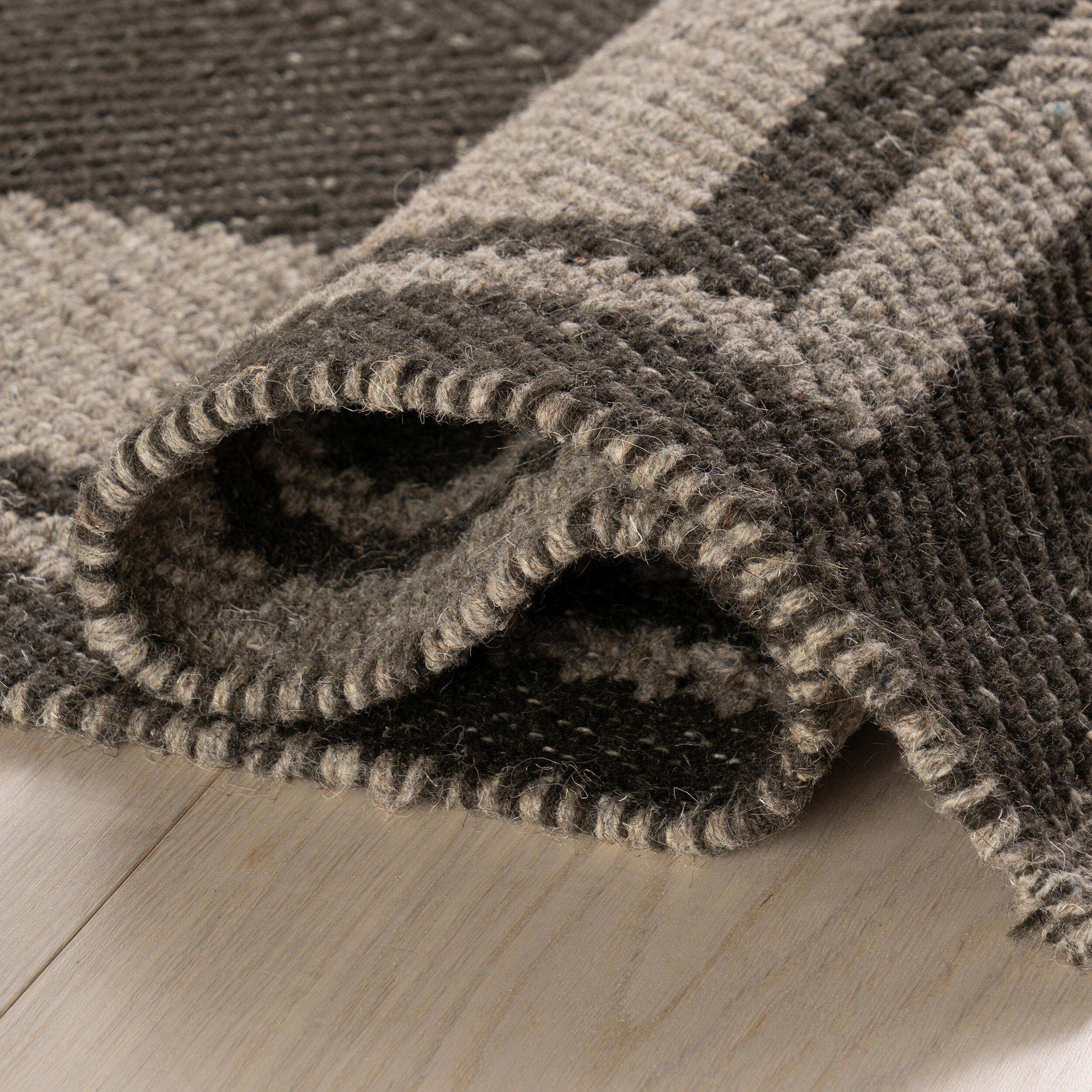 Rugs USA Canon 3' x 8' AreaRug, Charcoal, large