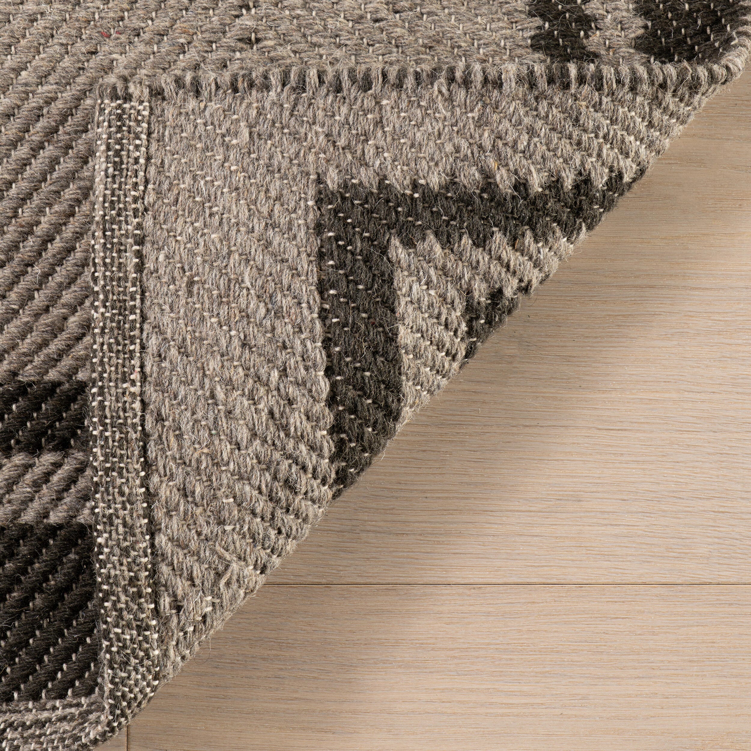 Rugs USA Canon 6' x 9' AreaRug, Charcoal, large