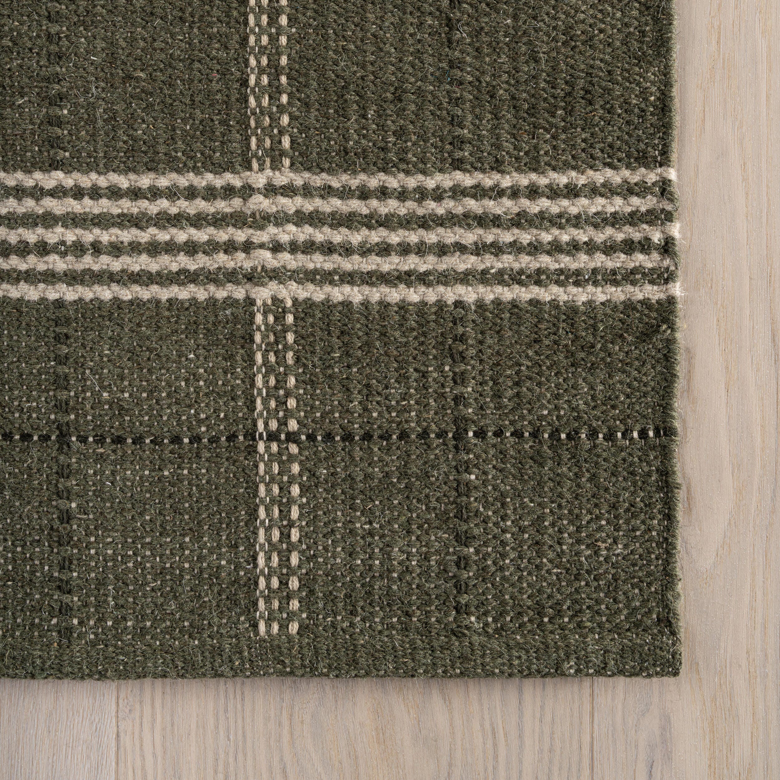 Rugs USA Downing 3' x 8' AreaRug, Green, large