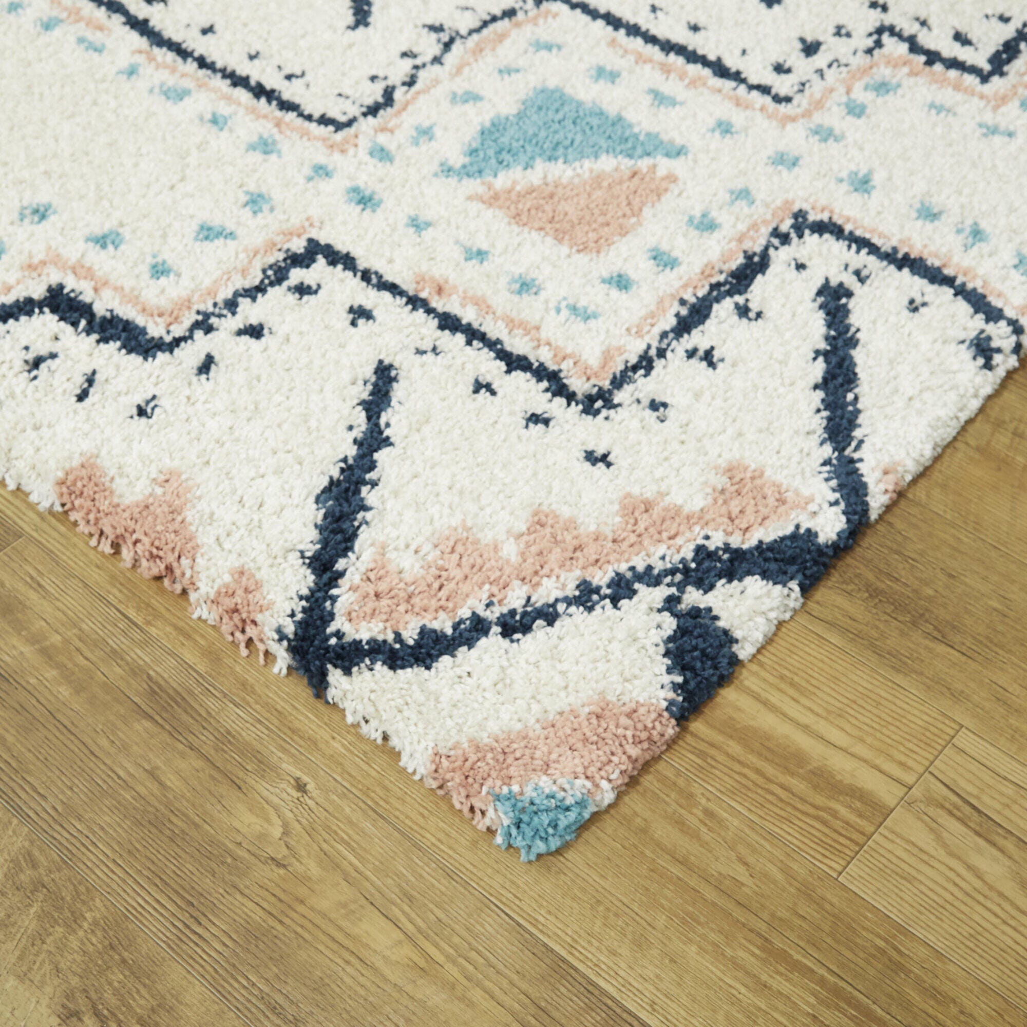 Balta Rugs Dakarai 5' 3" x 7' Area Rug, Cream, large