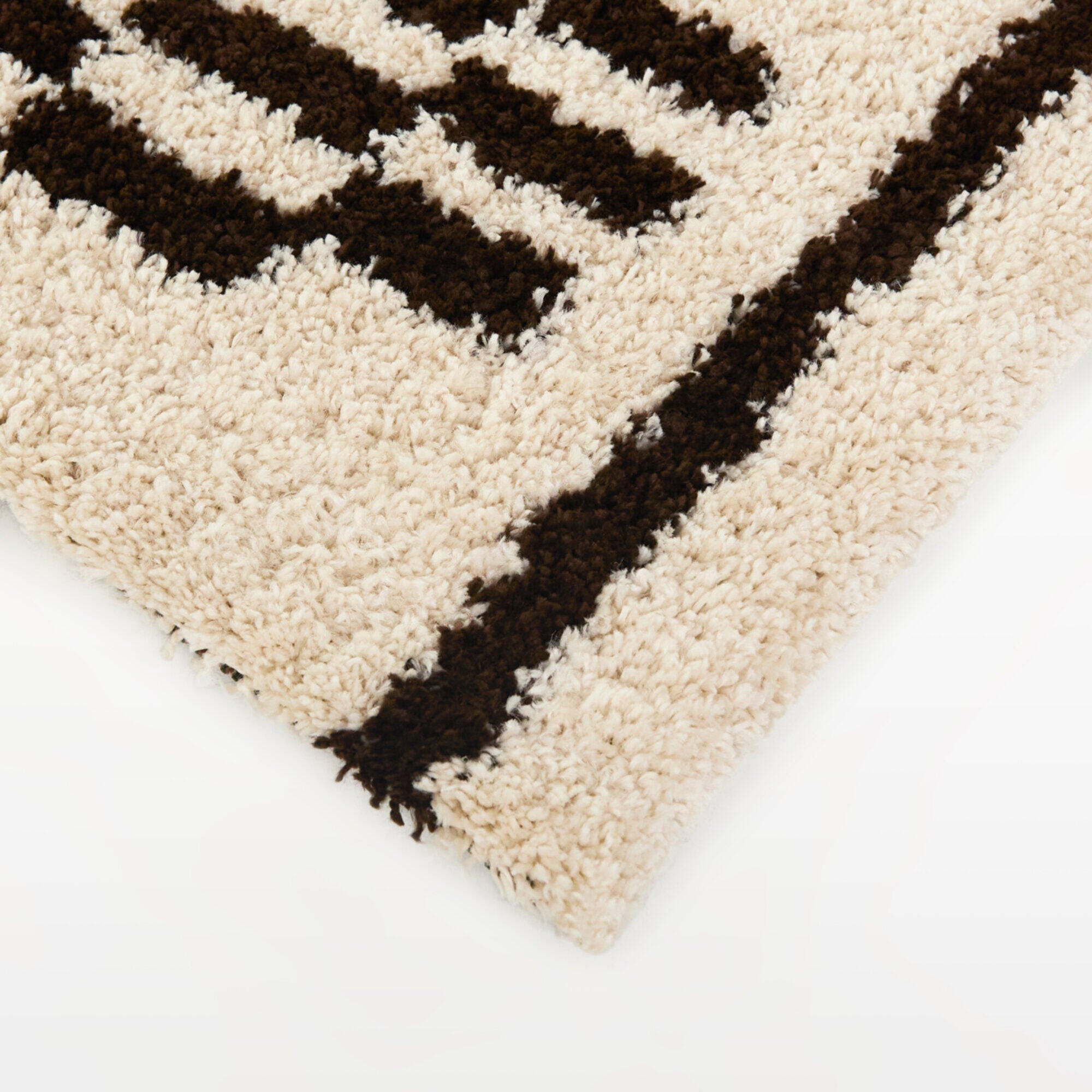 Balta Rugs Isabeau 5' 3" x 7' Area Rug, Cream/Black, large