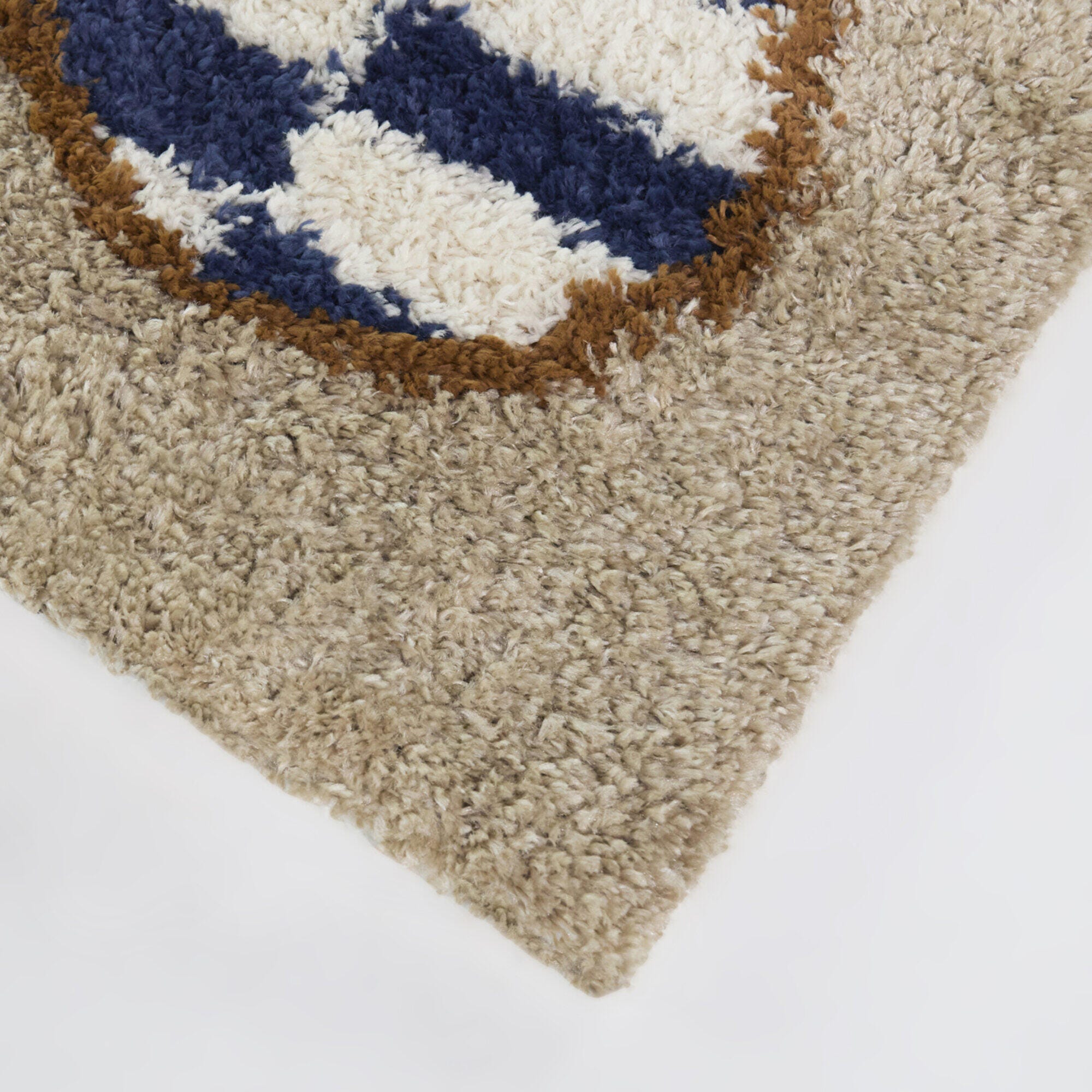 Balta Rugs Timandra 5' 3" x 7' Area Rug, Navy/Beige, large
