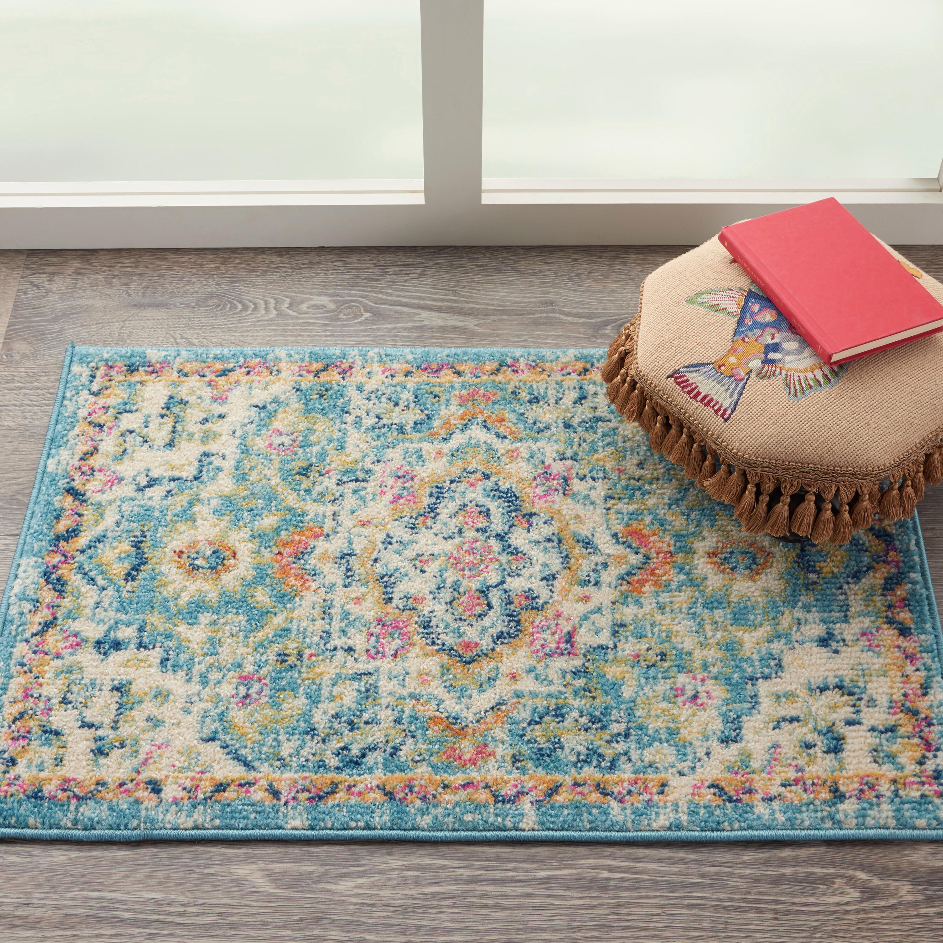 Nourison Home Passion Persian 1'10" x 2'10" Area Rug, Ivory/Light Blue, rollover