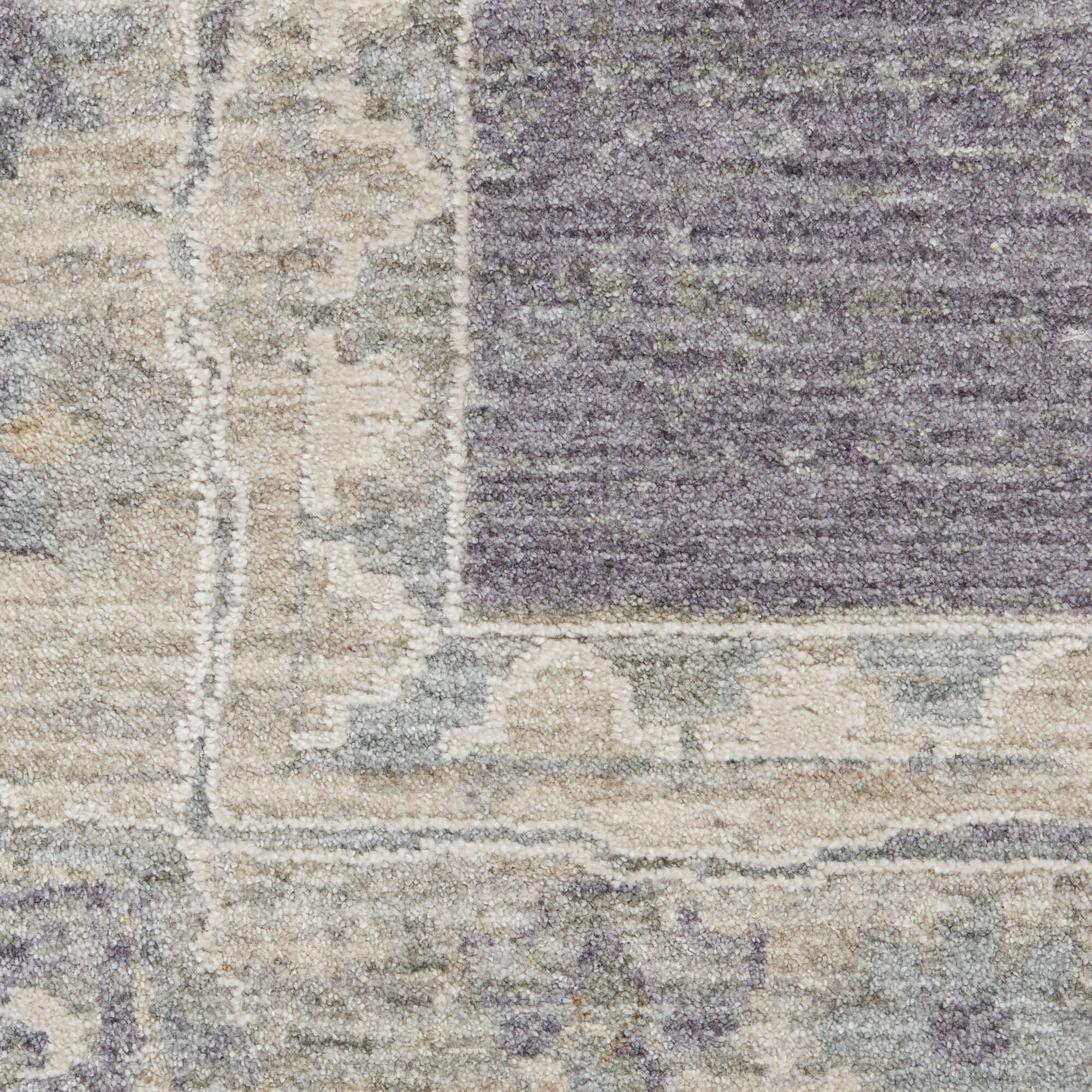 Swatch color Gray/Cream , product with this swatch is currently selected