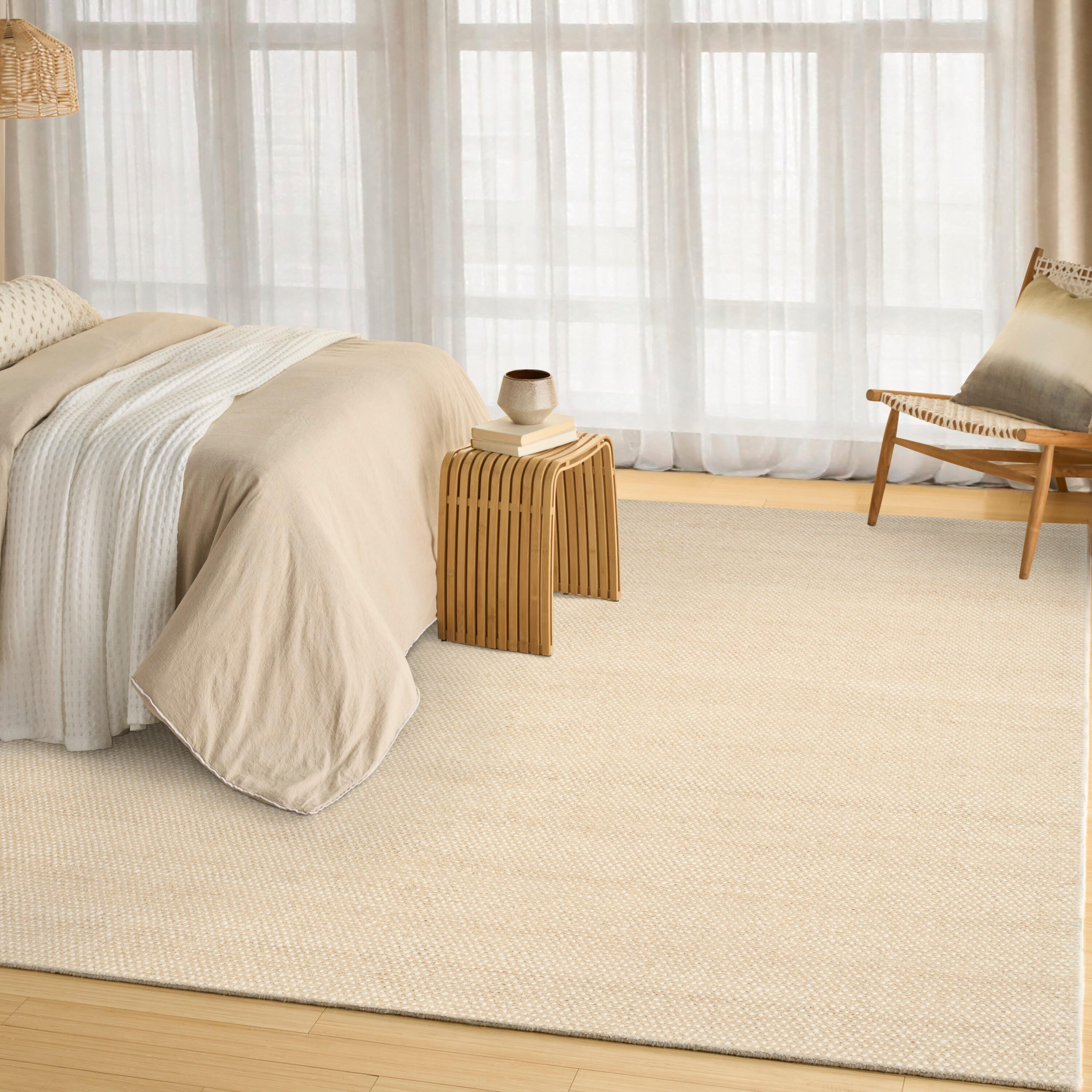 DKNY 5'3" x 7'3" Area Rug, Beige/Ivory, rollover