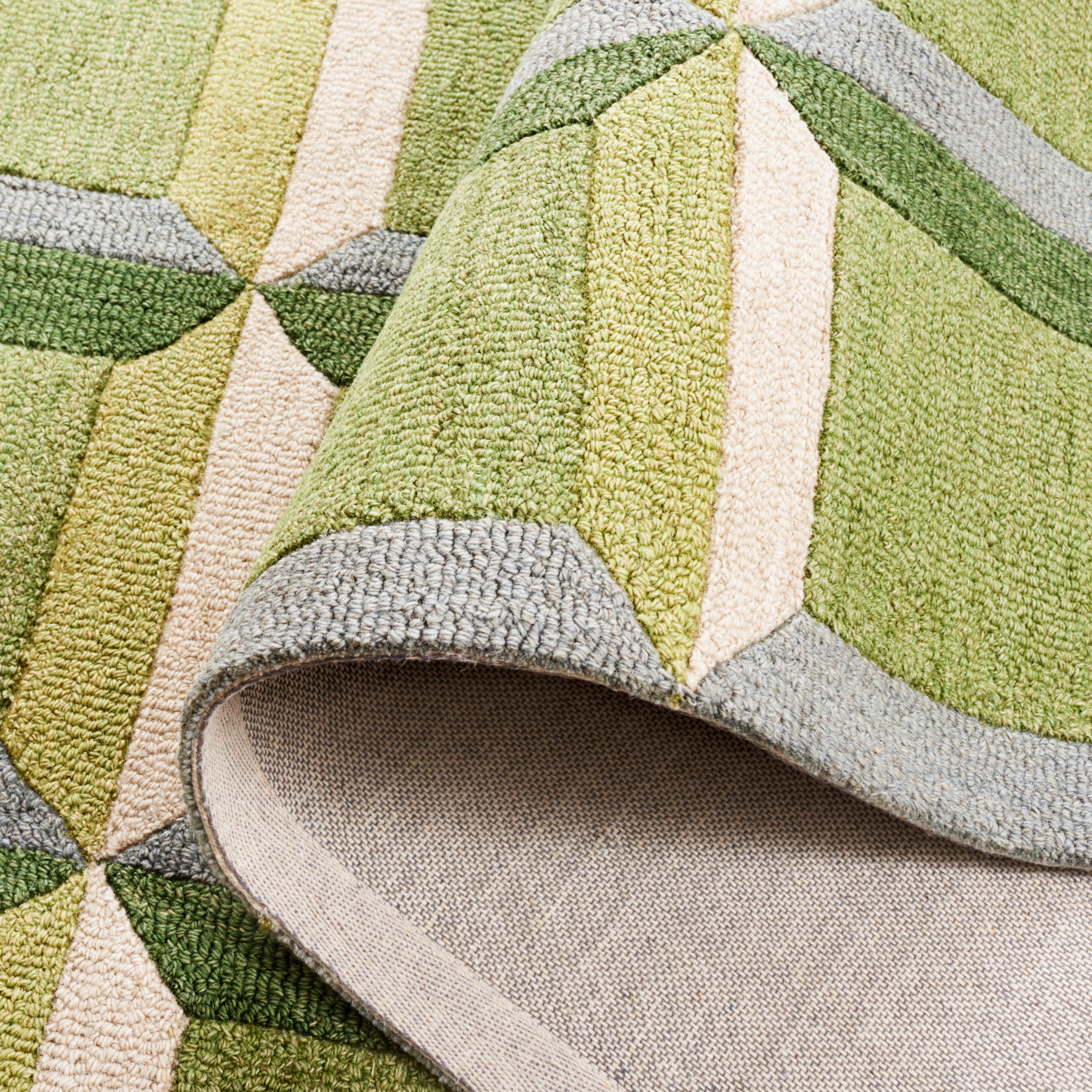 Safavieh Genre 5' x 8' Area Rug, Green/Beige, large