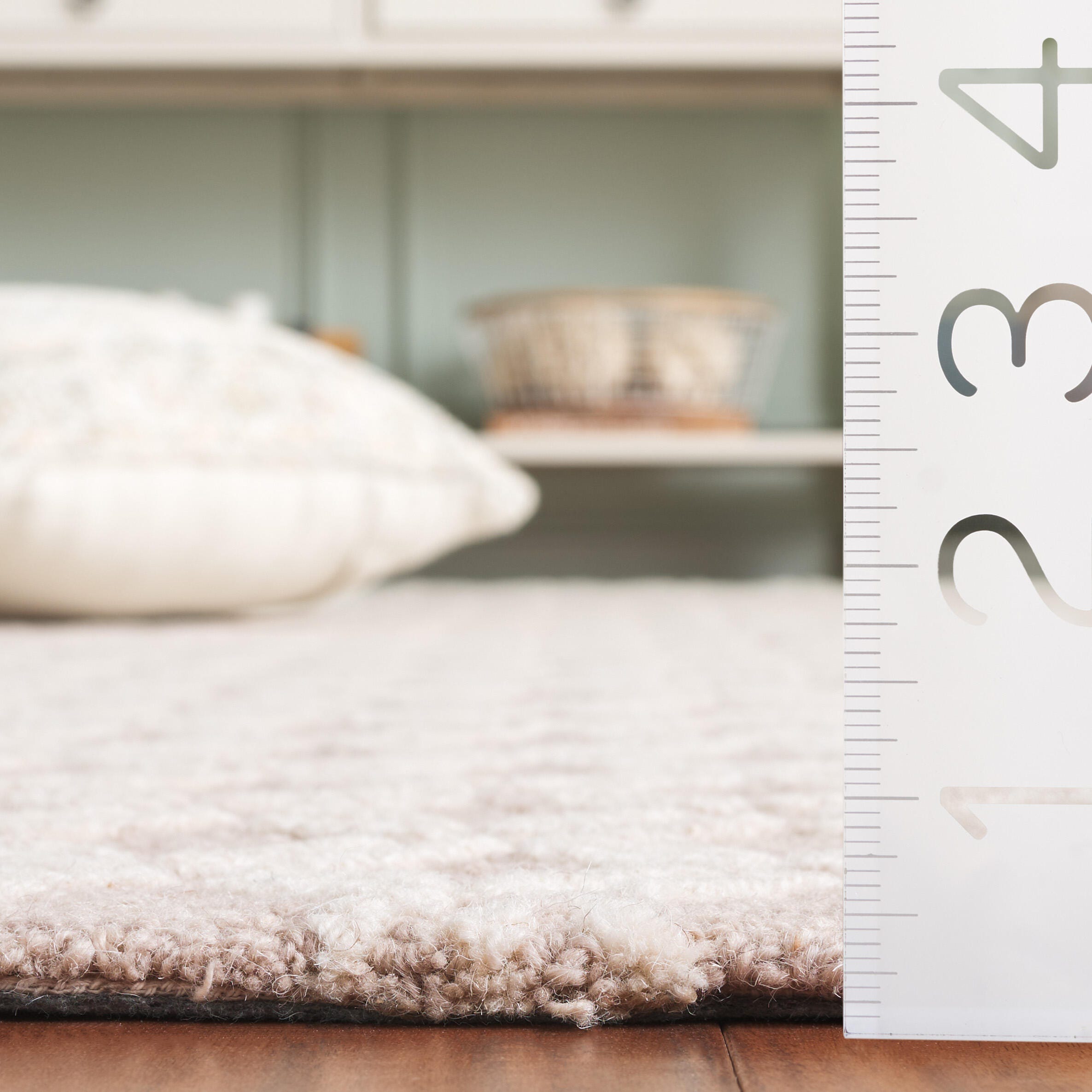 Safavieh Genre 5' x 8' Area Rug, Beige/Ivory, large