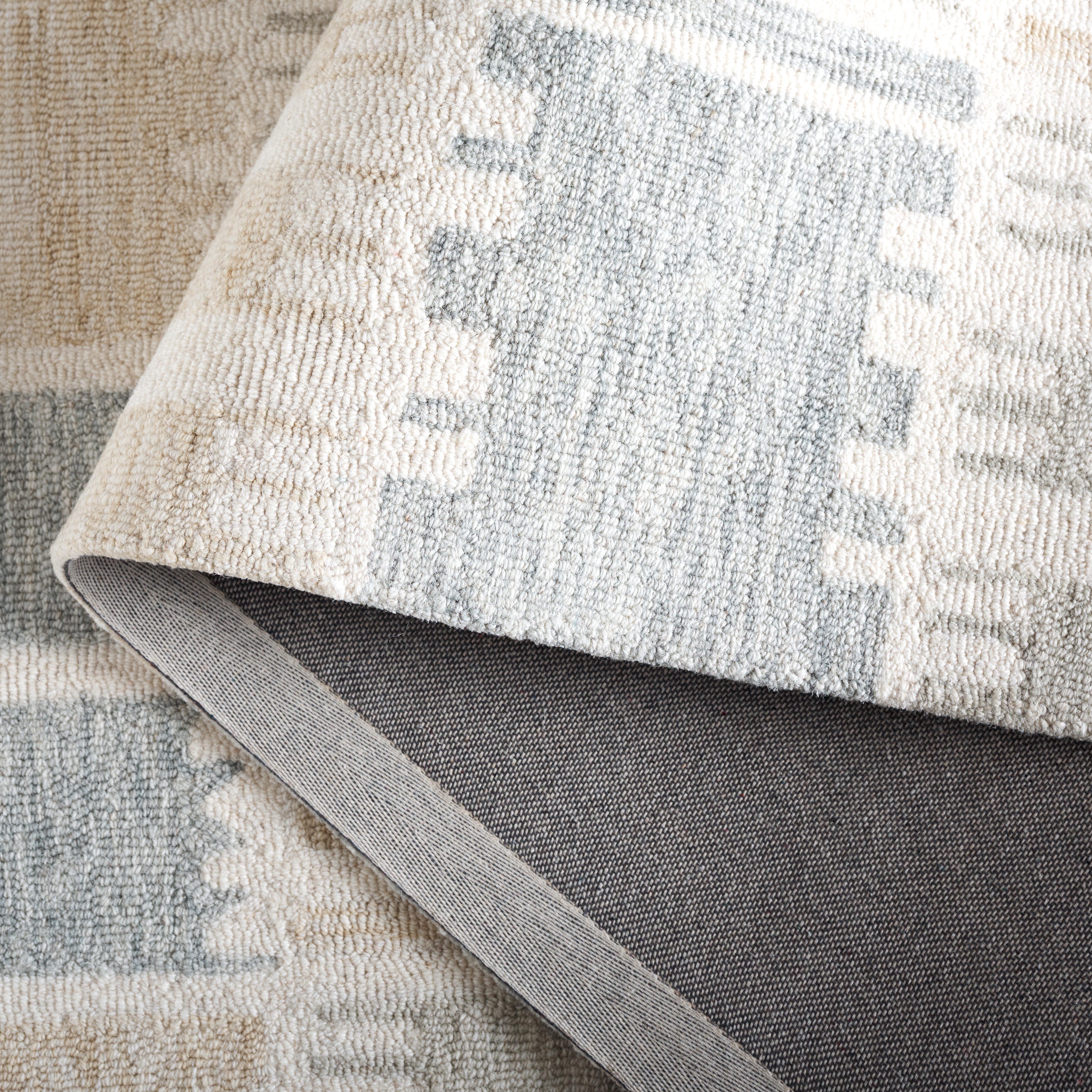 Safavieh Genre 6' x 9' Area Rug, Beige/Gray, large