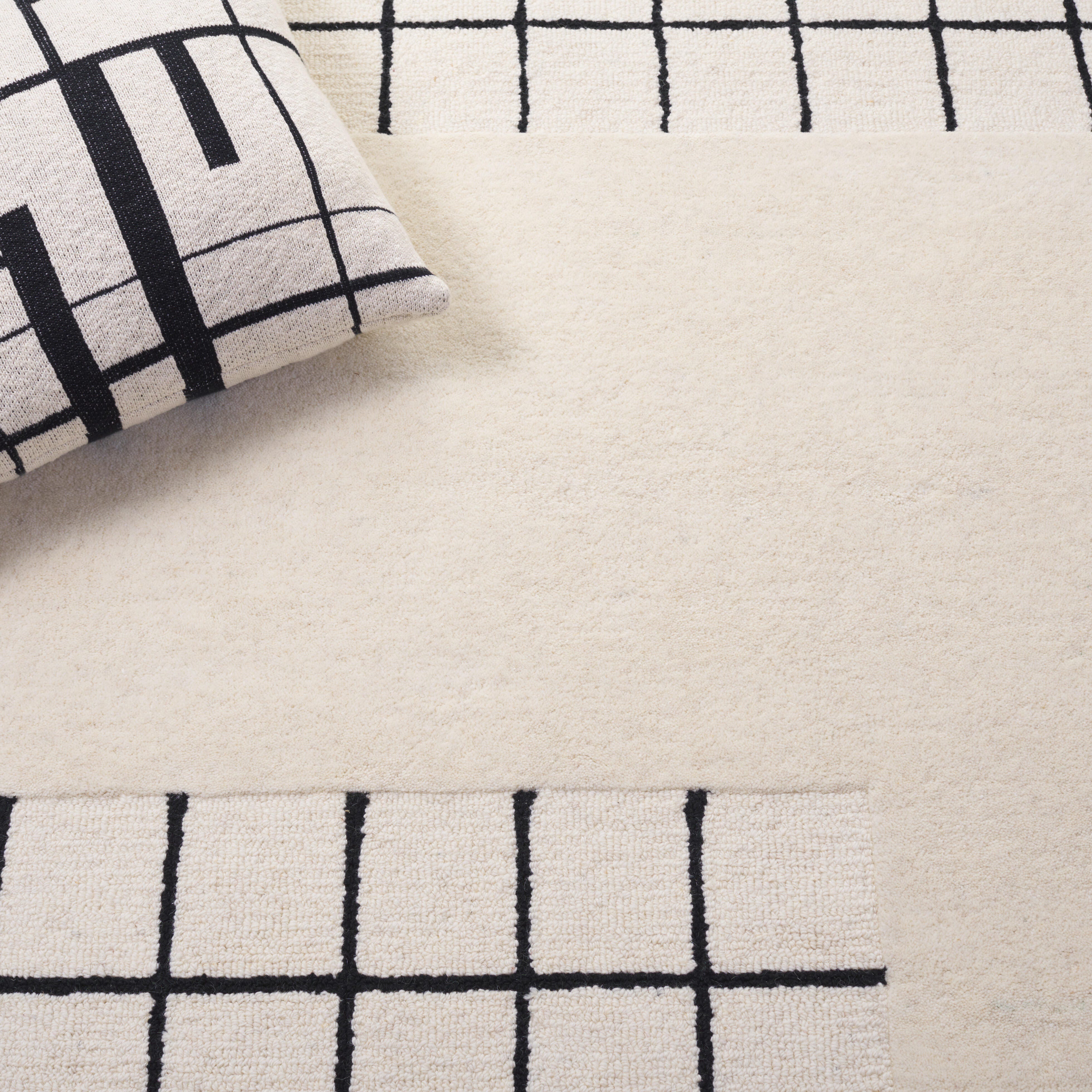 Safavieh Genre 8' x 10' Area Rug, Ivory/Black, large