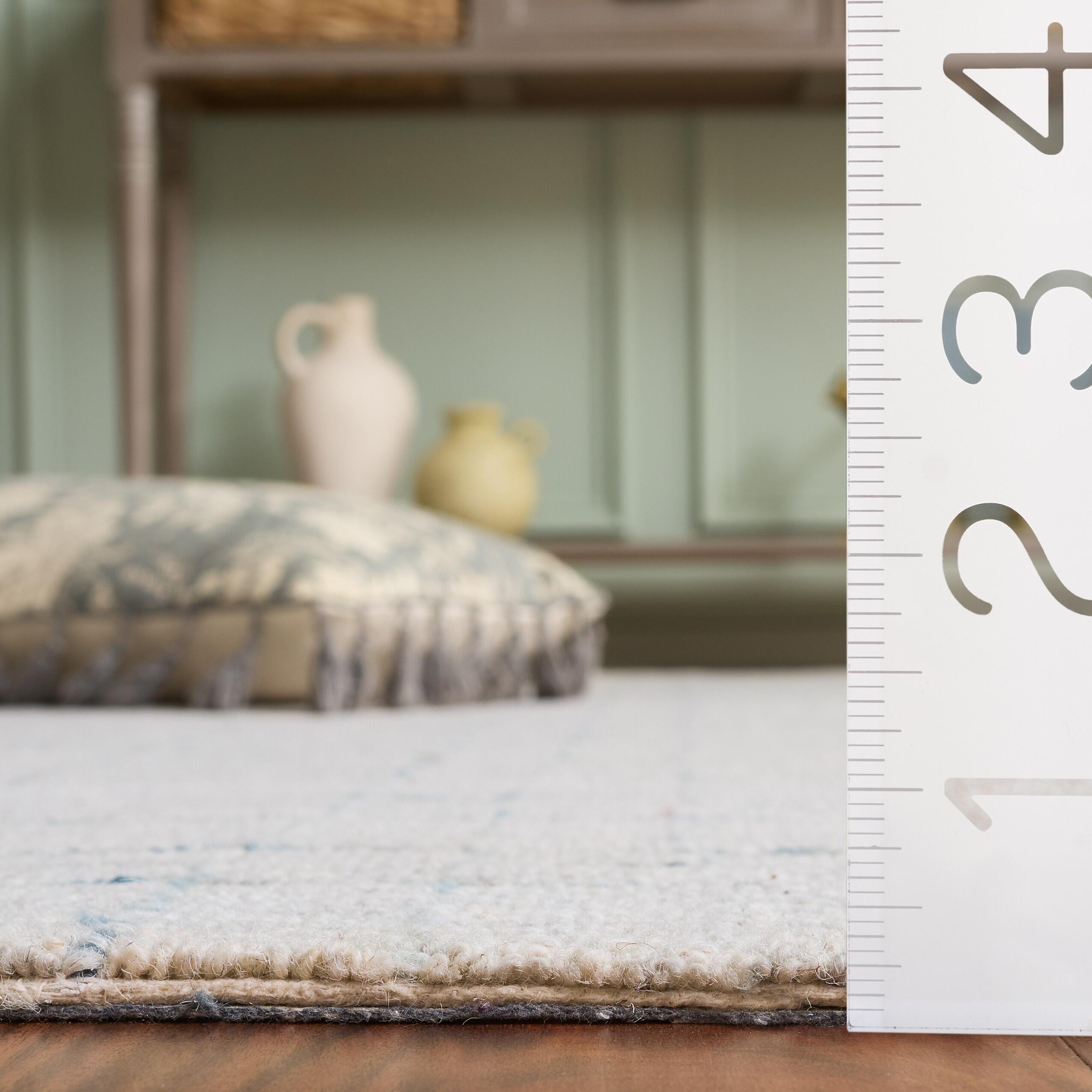 Safavieh Genre 4' x 6' Accent Rug, Ivory/Gray, large