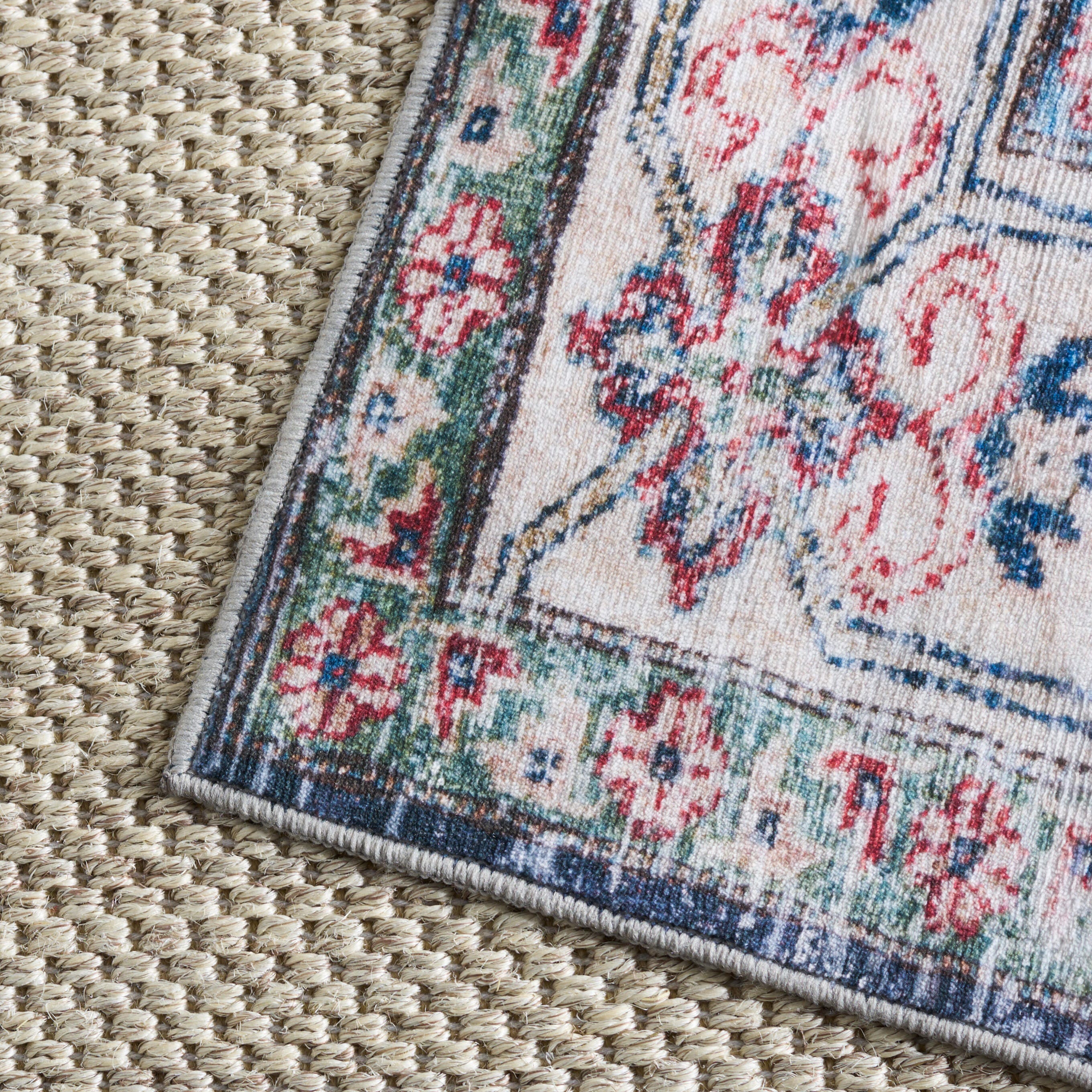 Safavieh Martha Stewart Collection 4' x 6' Accent Rug, Blue, large