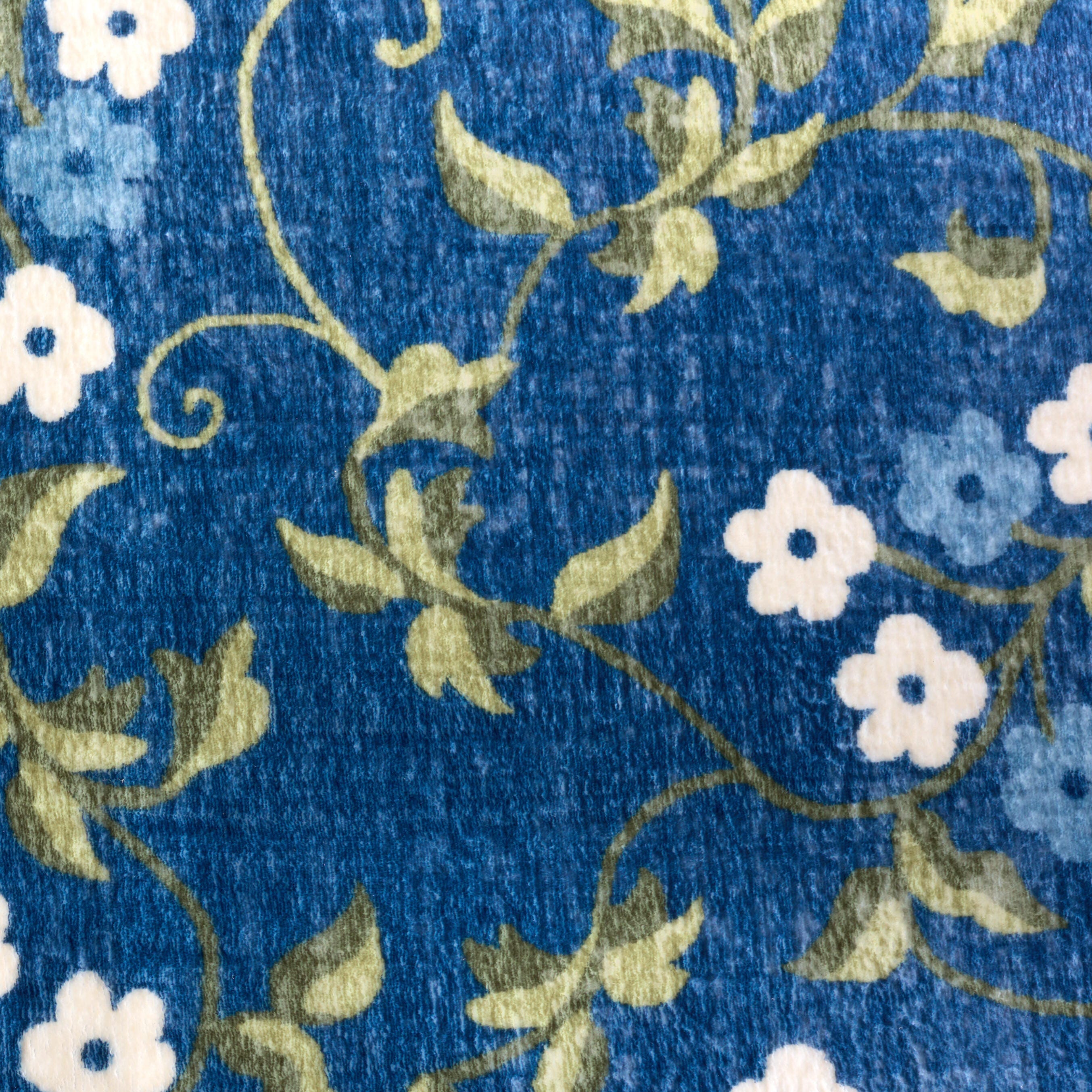 Safavieh Martha Stewart Collection 4' x 6' Accent Rug, Blue/Green, large