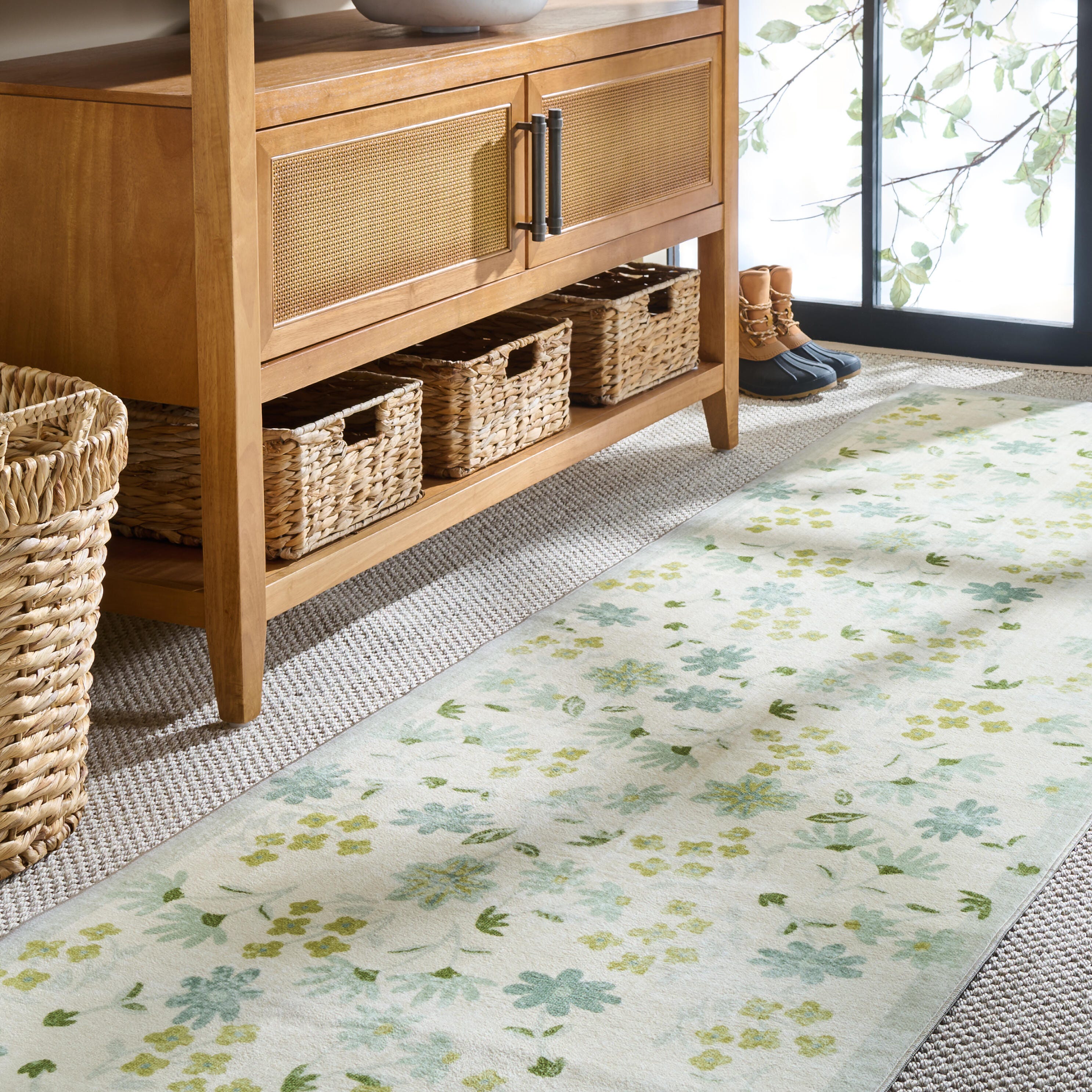 Safavieh Martha Stewart Maliqe 2' x 8' Runner Rug, Beige/Green, rollover