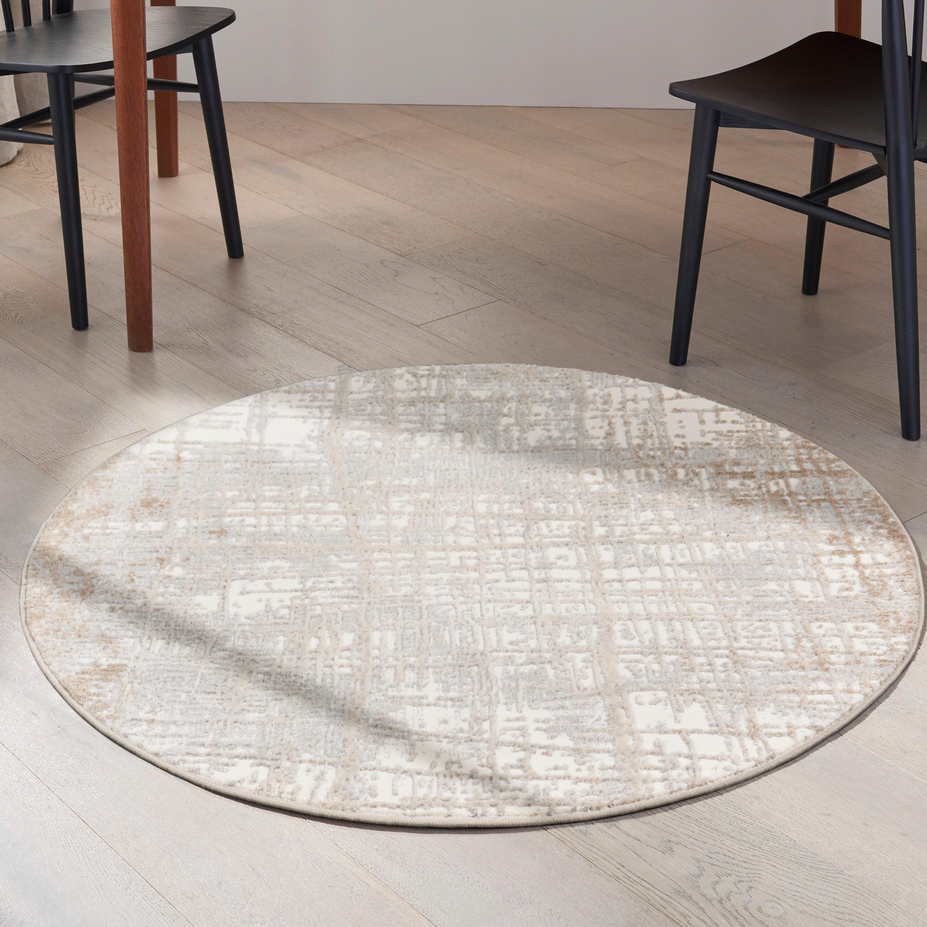 Calvin Klein Rush 4' Round Accent Rug, Ivory/Gray, rollover