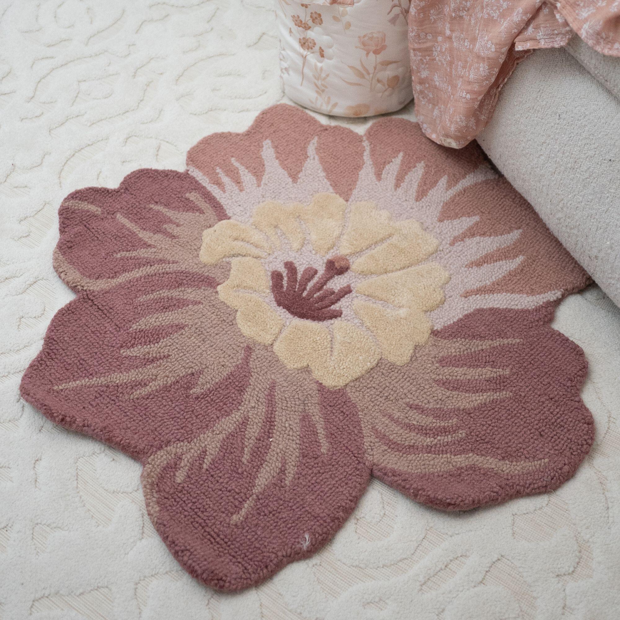 Crane Baby Baby 3' Round Accent Rug, , rollover