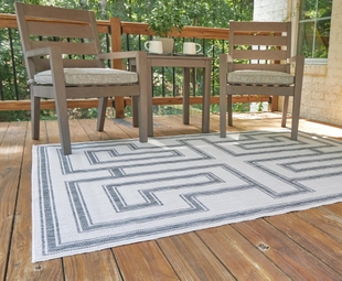 Matinwood 8' x 10' Rug, Ivory/Charcoal, rollover