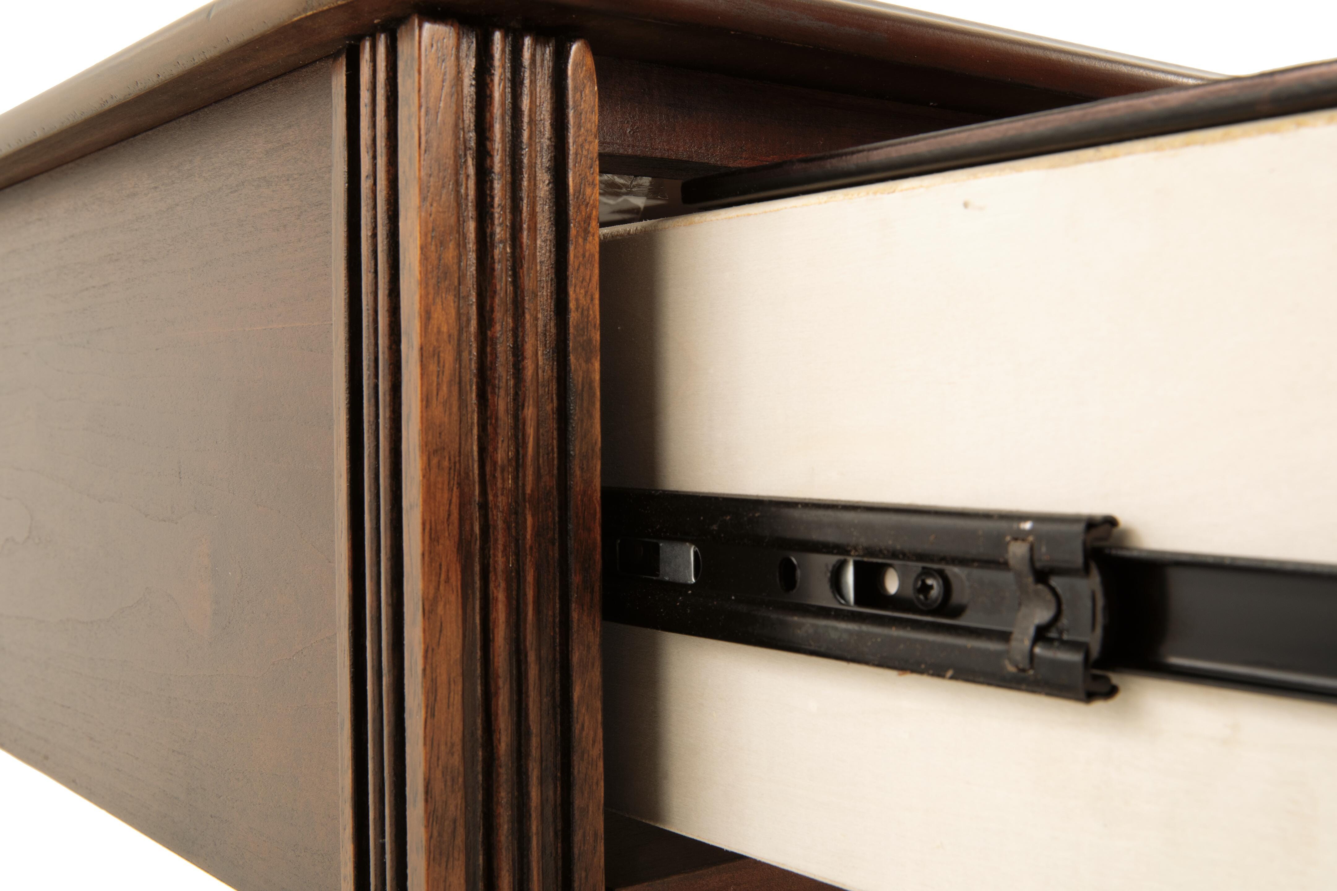 Breegin Chairside End Table - image 8