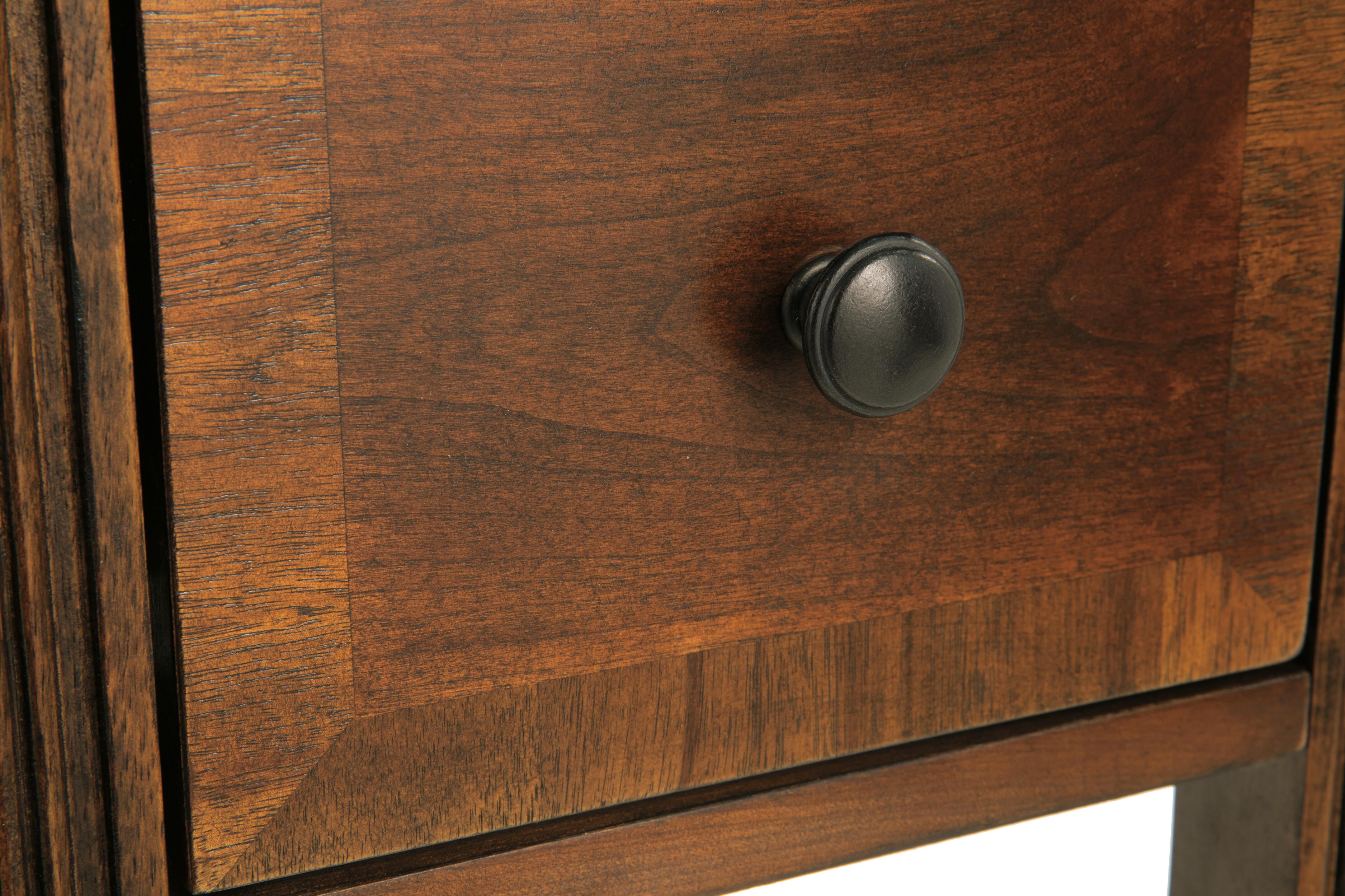 Breegin Chairside End Table - image 10