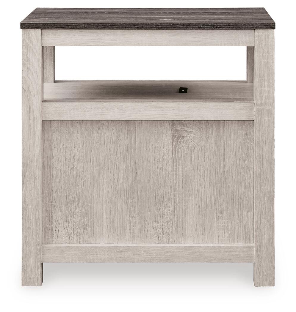 Fendenmore Chairside End Table - image 5