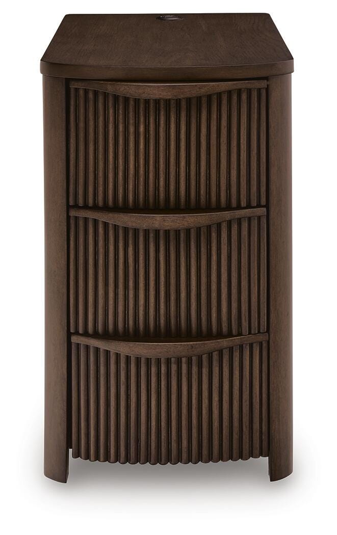 Camdill Chairside End Table - image 4