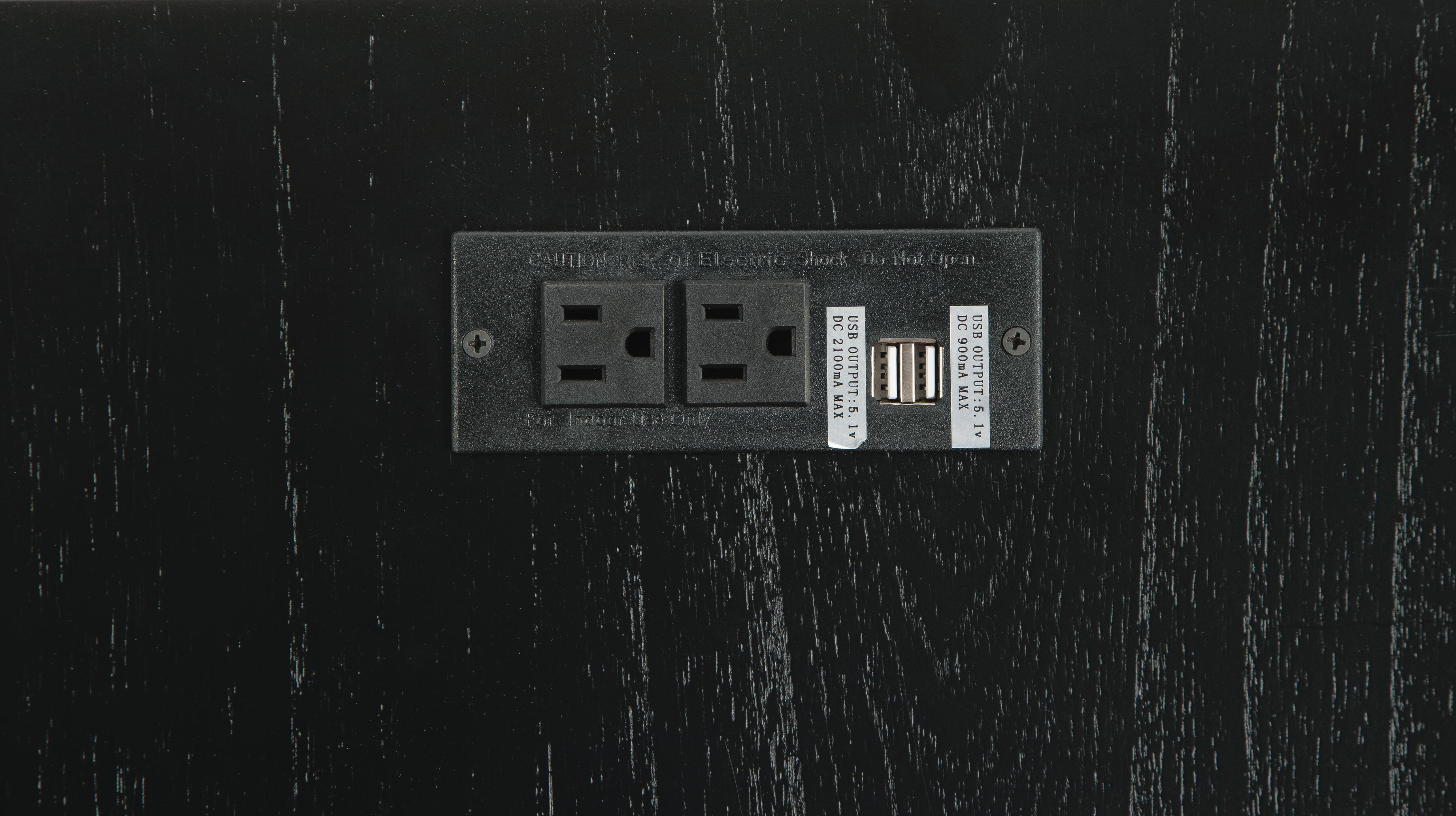 Treytown Chairside End Table - image 11