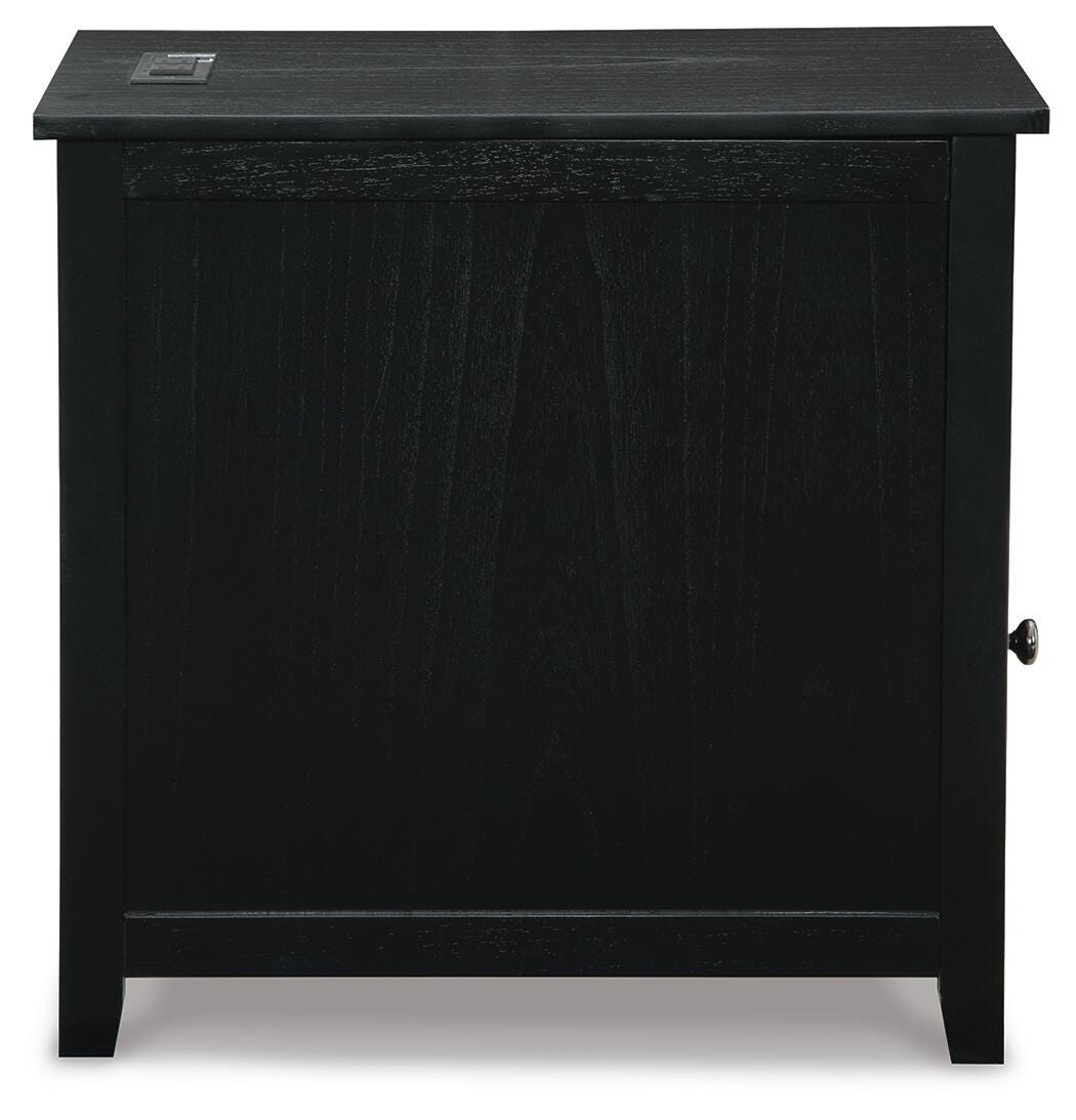 Treytown Chairside End Table - image 5