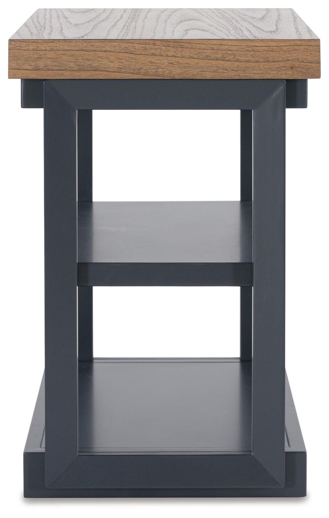 Landocken Table (Set of 3) - image 9