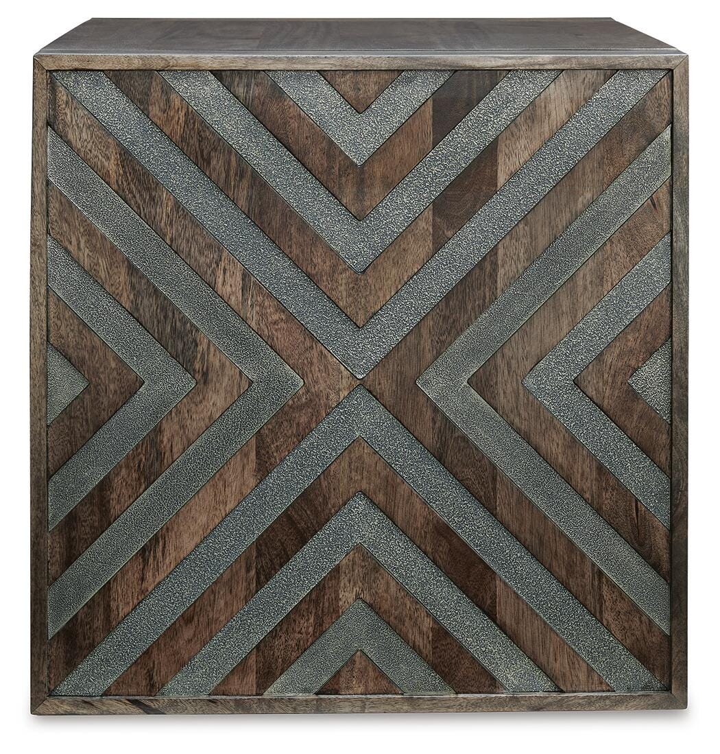 Dreggan End Table - image 4