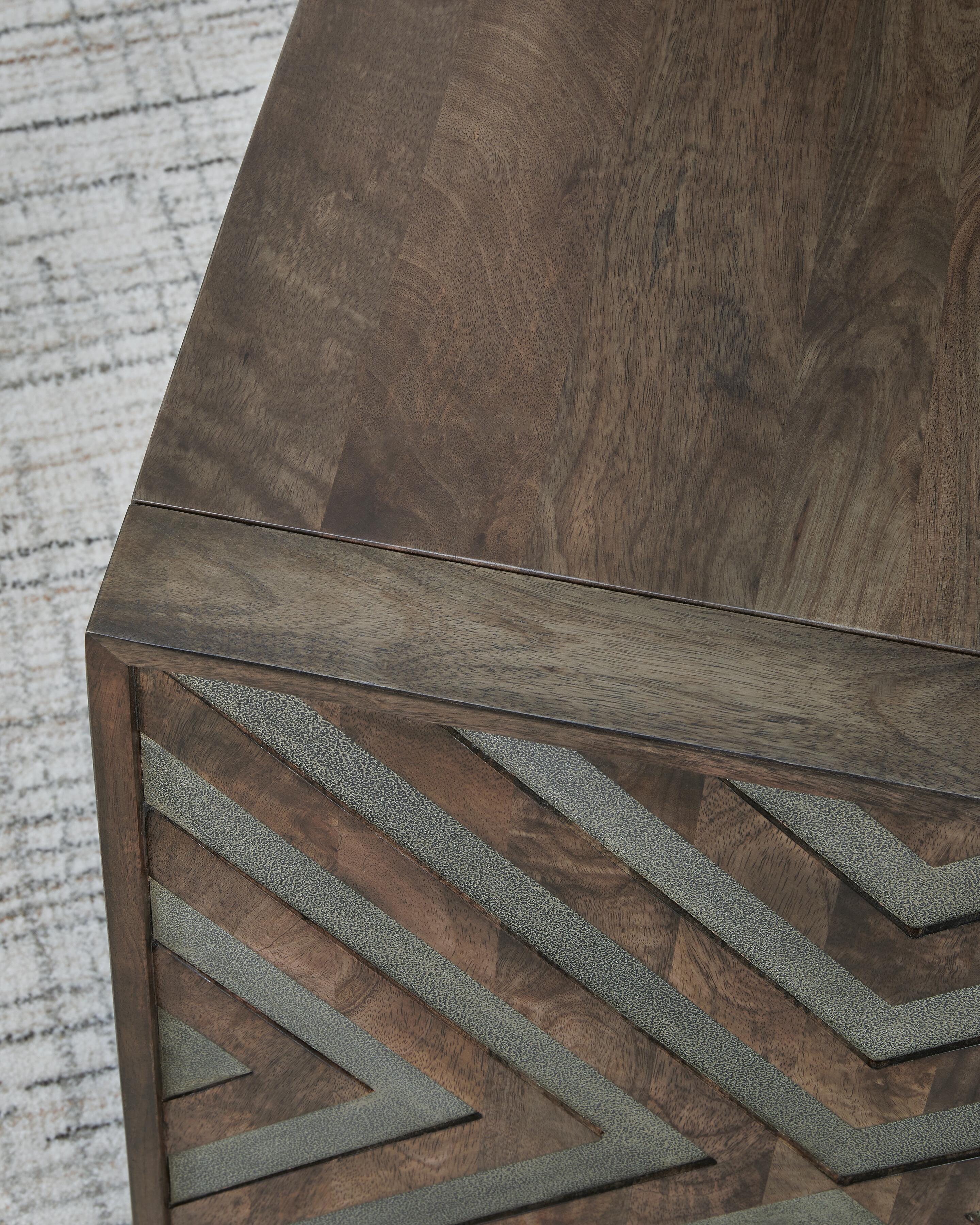Dreggan End Table - image 5