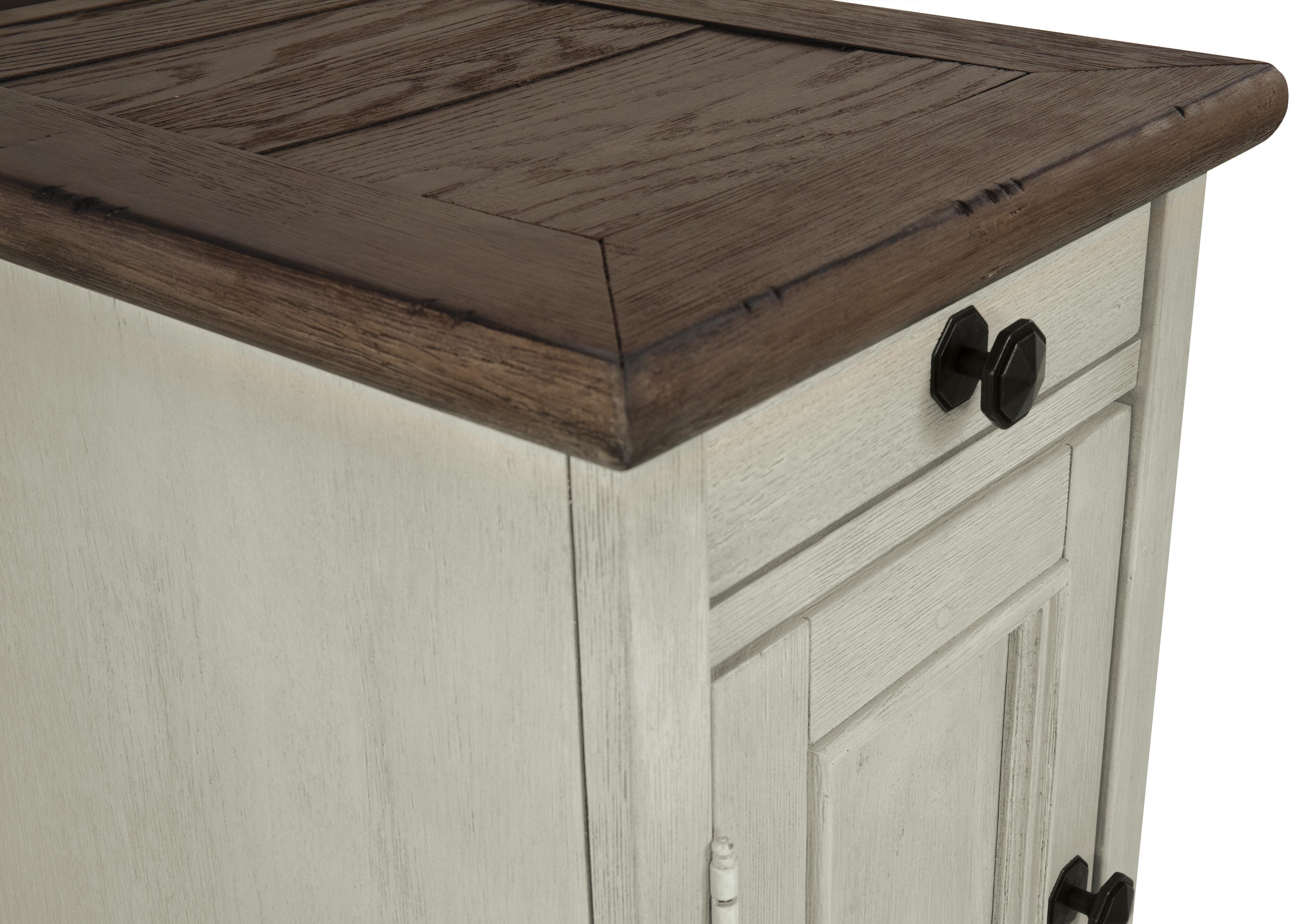 Bolanburg Chairside End Table with USB Ports & Outlets - image 9