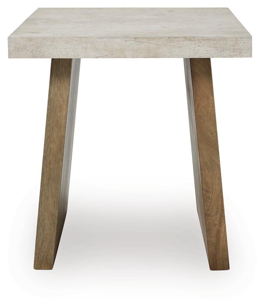 12。グエン・ティ・テュイ・リエン Signature Design by Ashley Jorlaina T922T1 Coffee Table and 2 End Tabl