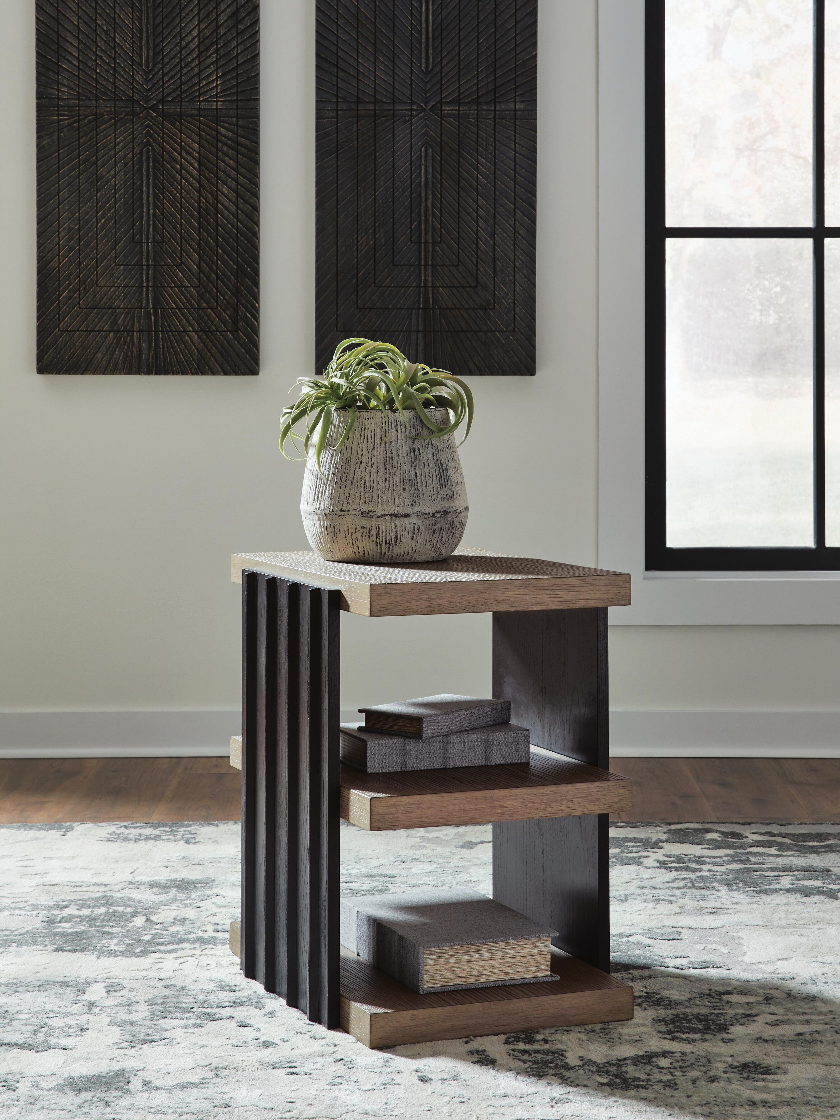 Rylandyn End Table, , rollover