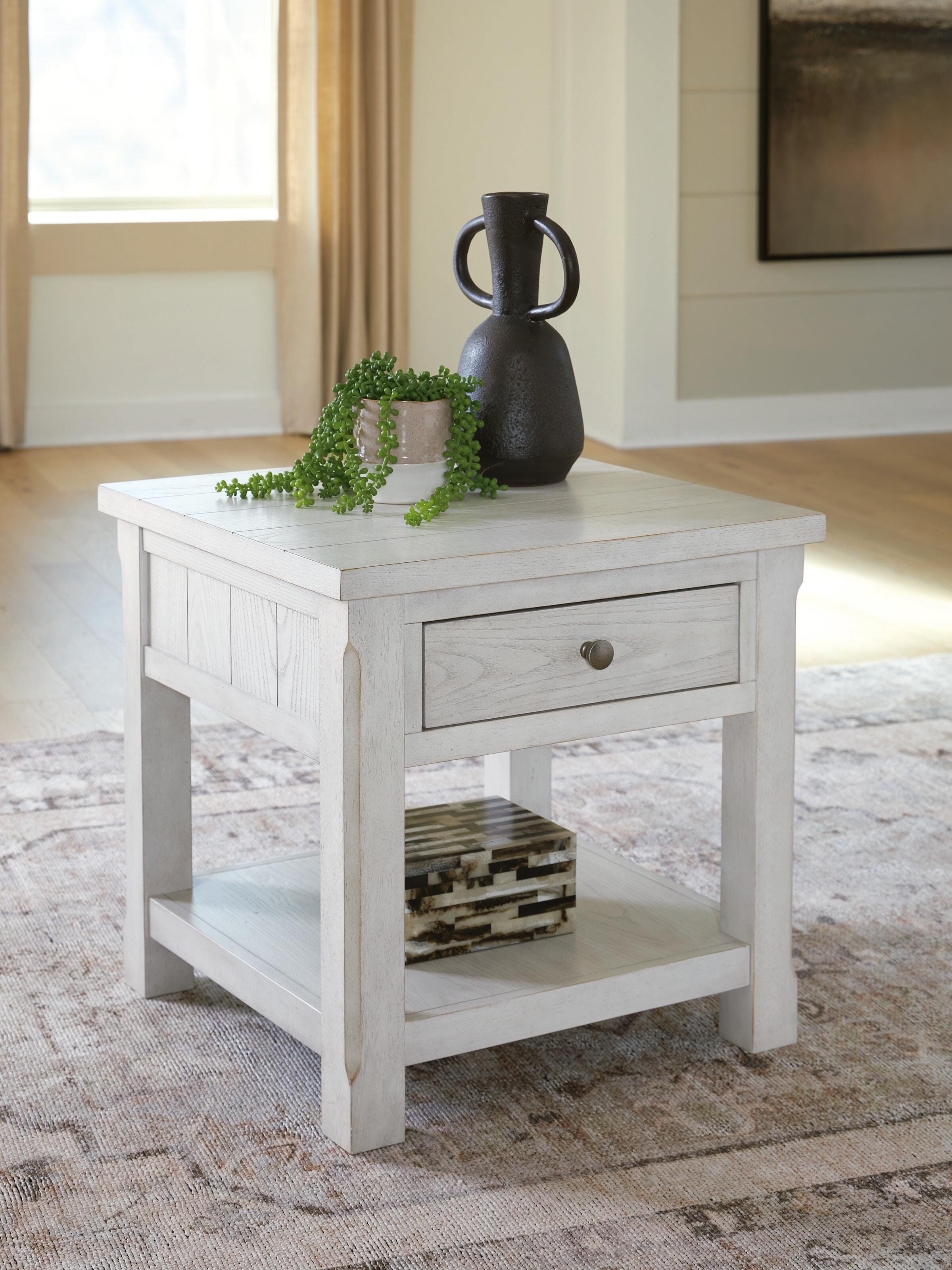 Robbinsdale End Table, , rollover